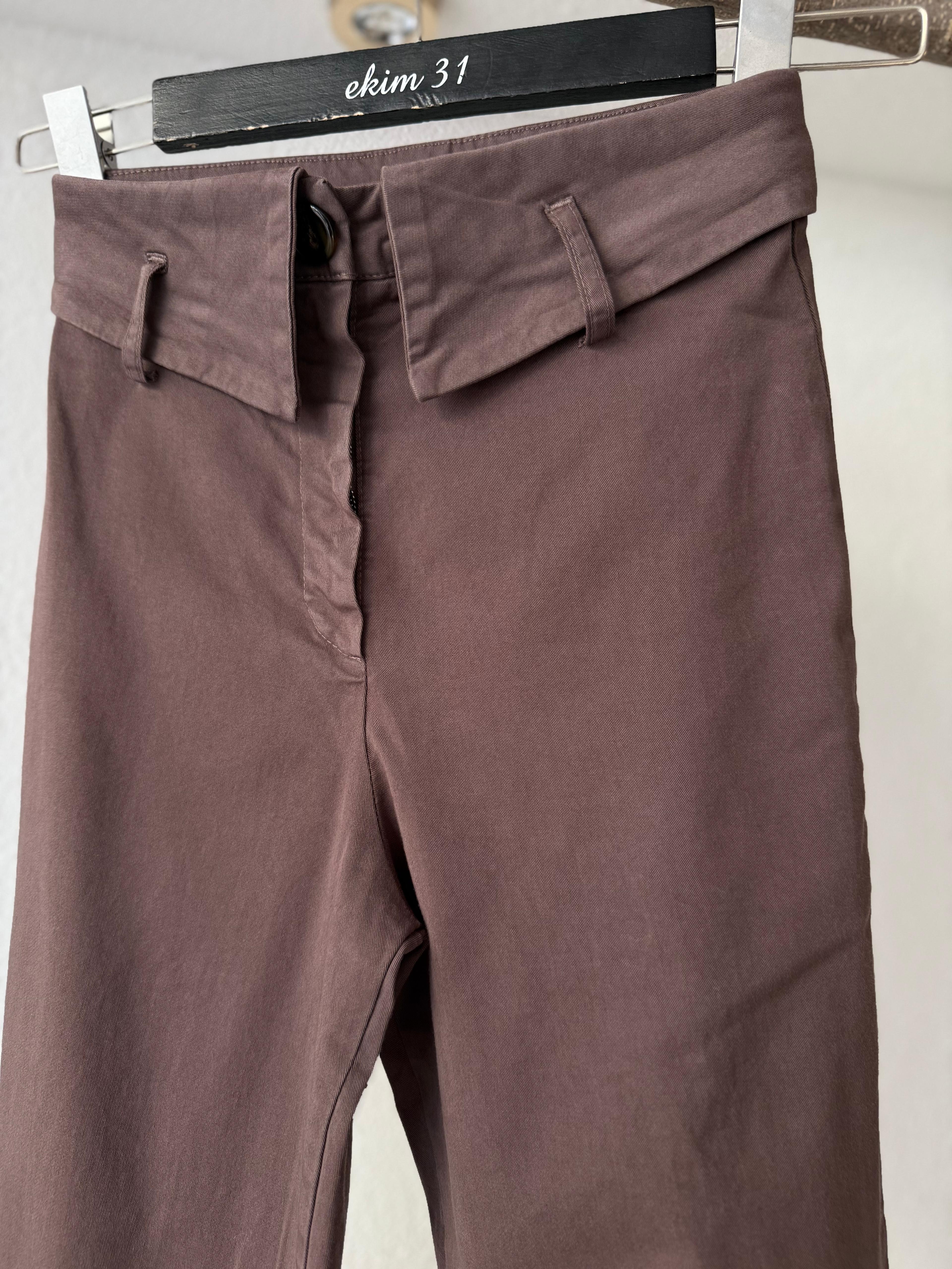 Süs Kemerli Pantolon