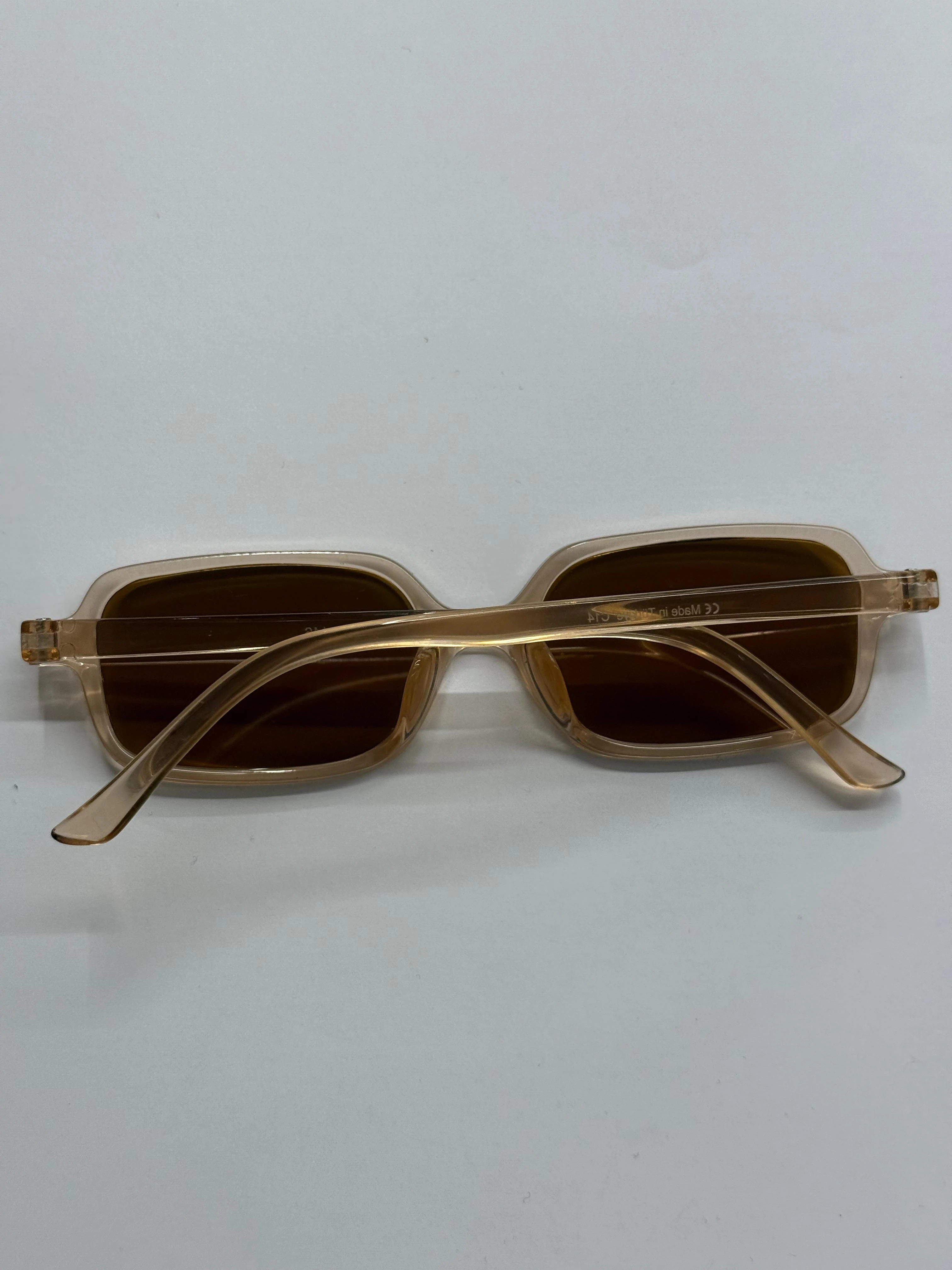 Şeffaf Çerçeveli Renkli Camlı Gözlük