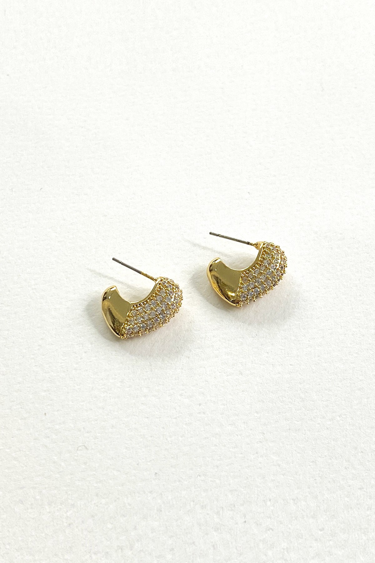 Kalp Zirkon Taş Model Gold Küpe