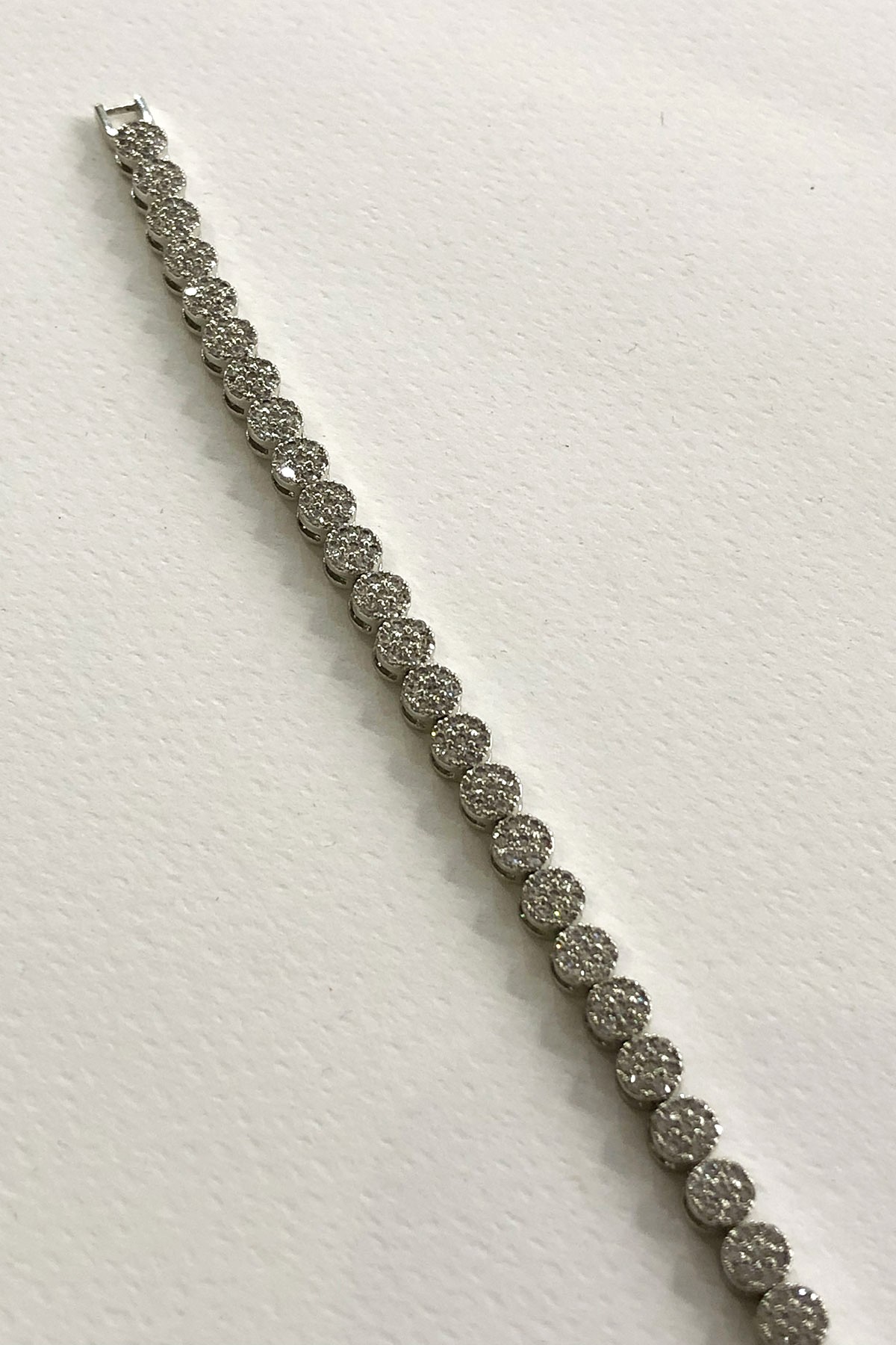 Yuvarlak Taşlı Model Silver Detaylı Xp Kaplama Bileklik