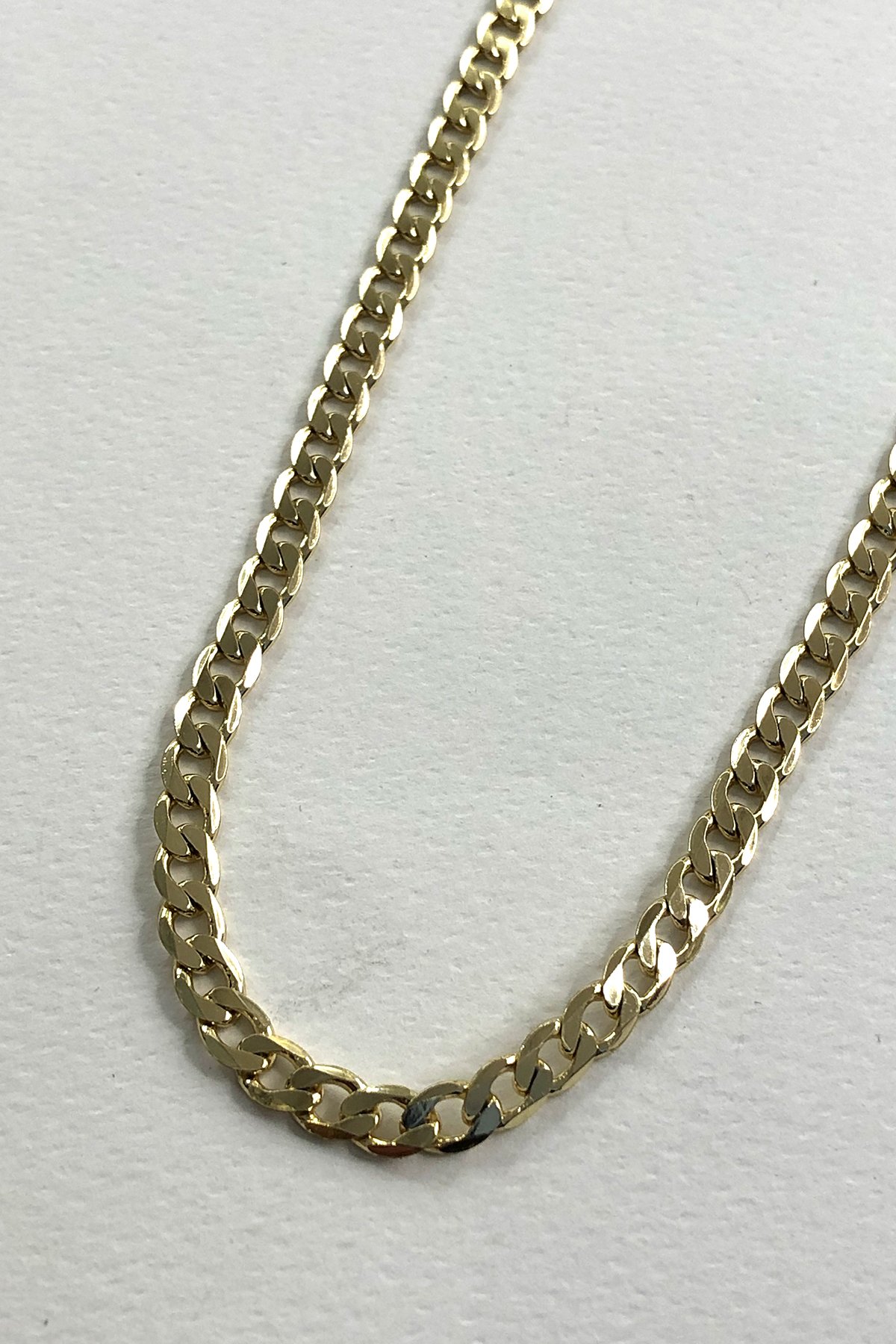 Zincir Model Gold Detaylı Kolye