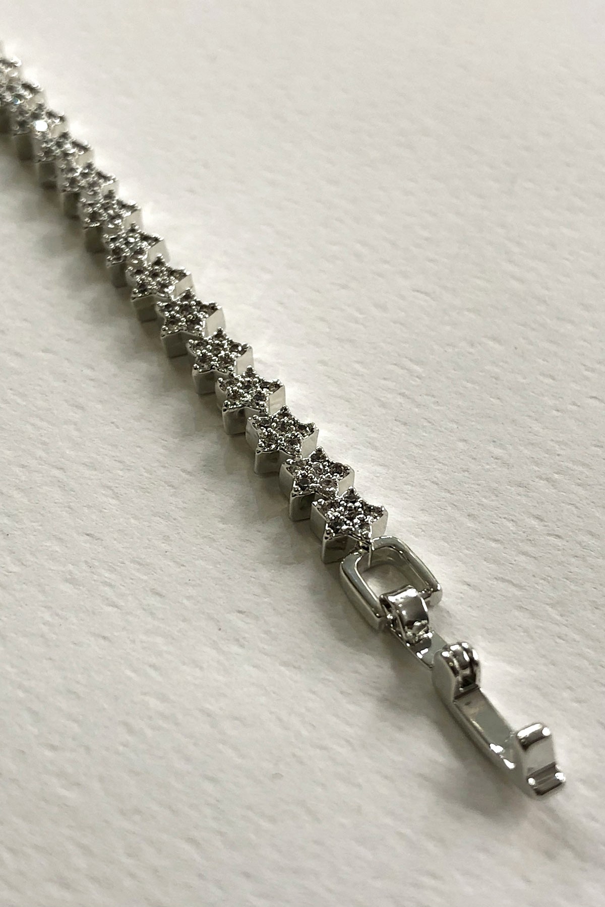 Yıldız Taşlı Silver Model Xp Kaplama Minimal Bileklik