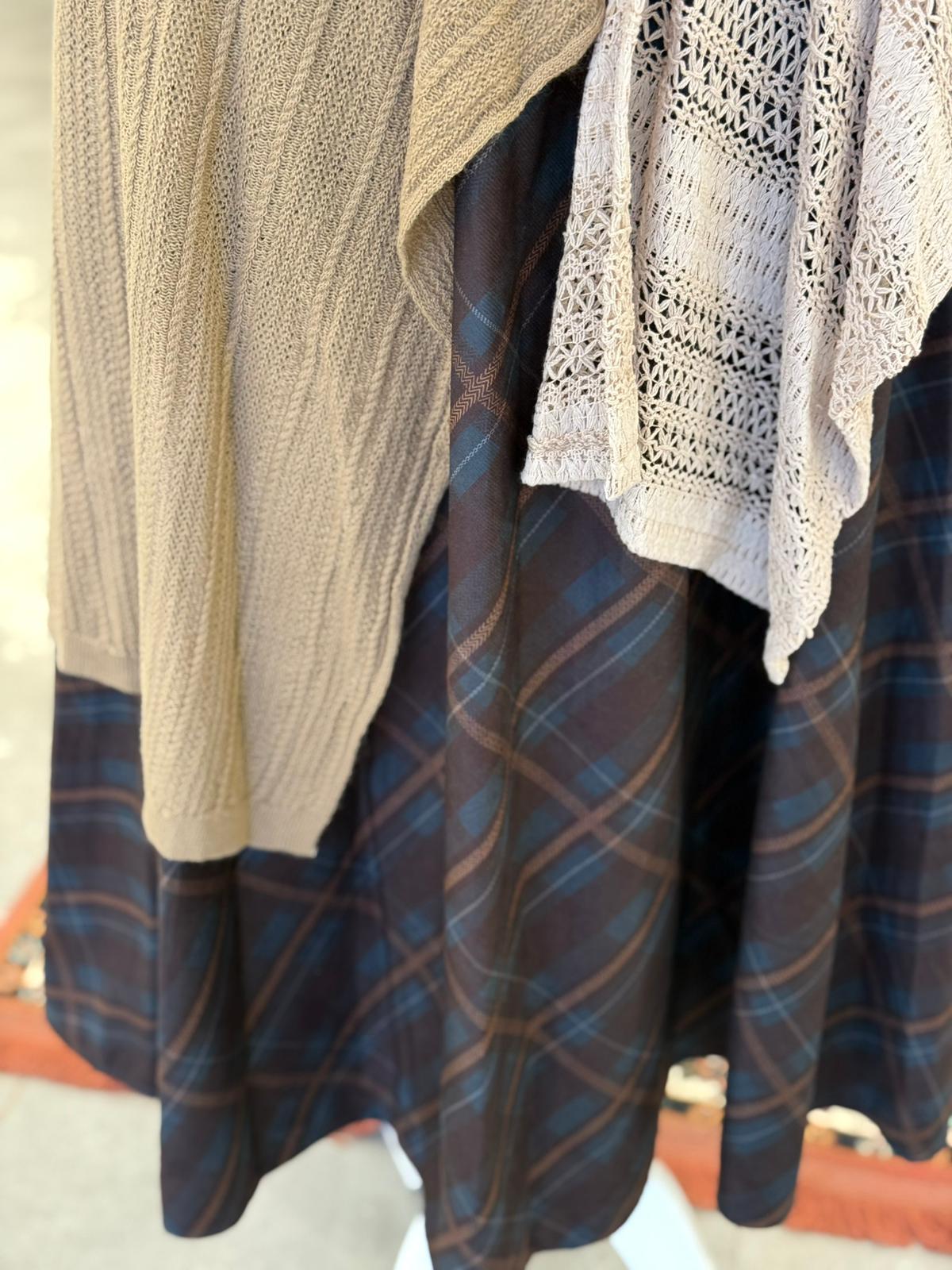 Parçalı Kahve Rengi Etek