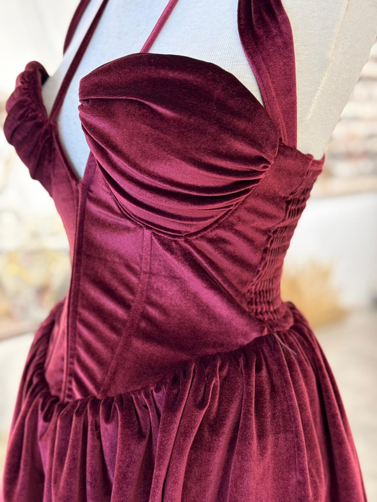 Korseli Kadife Bordo Renk Kısa Elbise