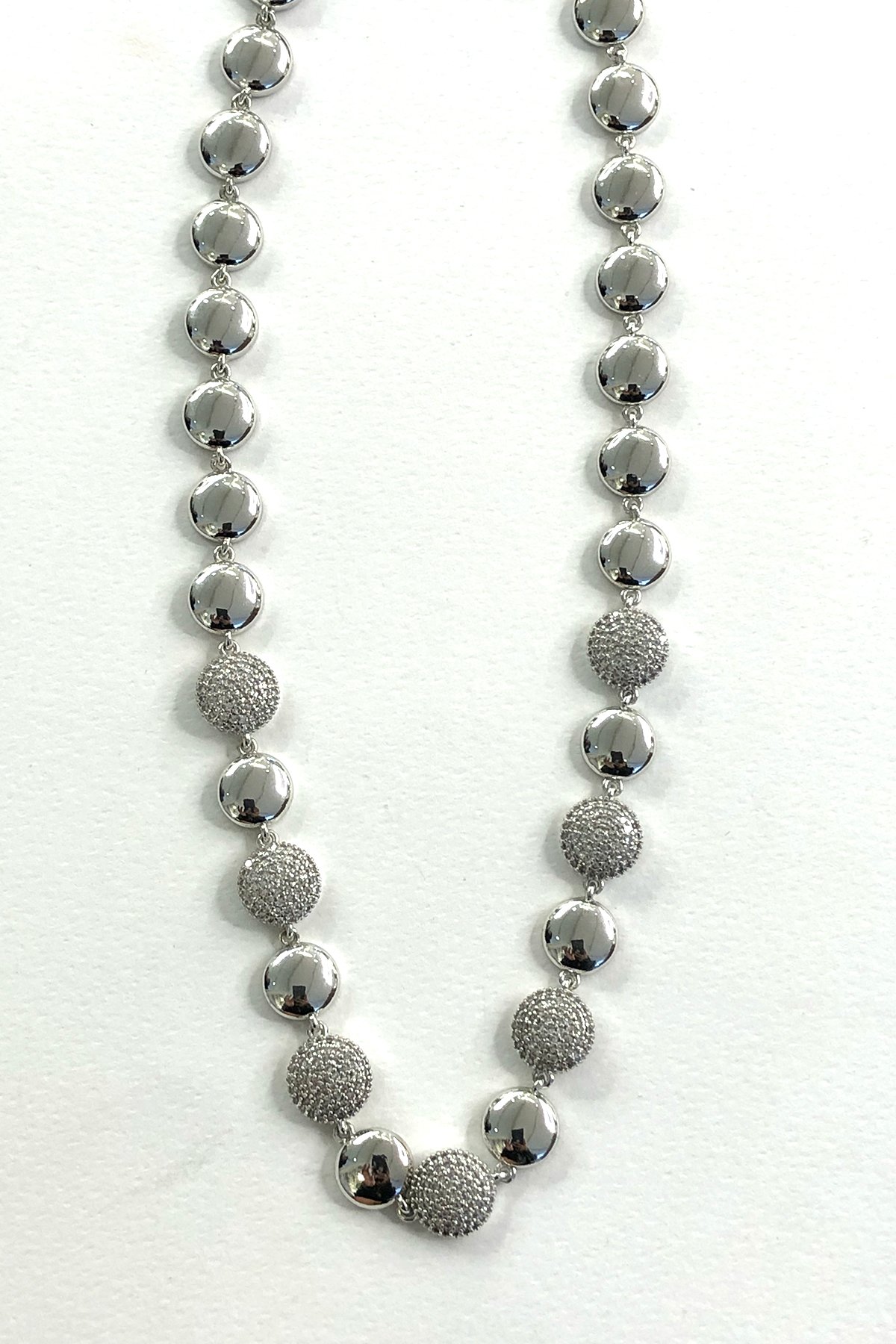 Yuvarlak Taşlı Model Silver Detaylı Zirkon Taş Kolye