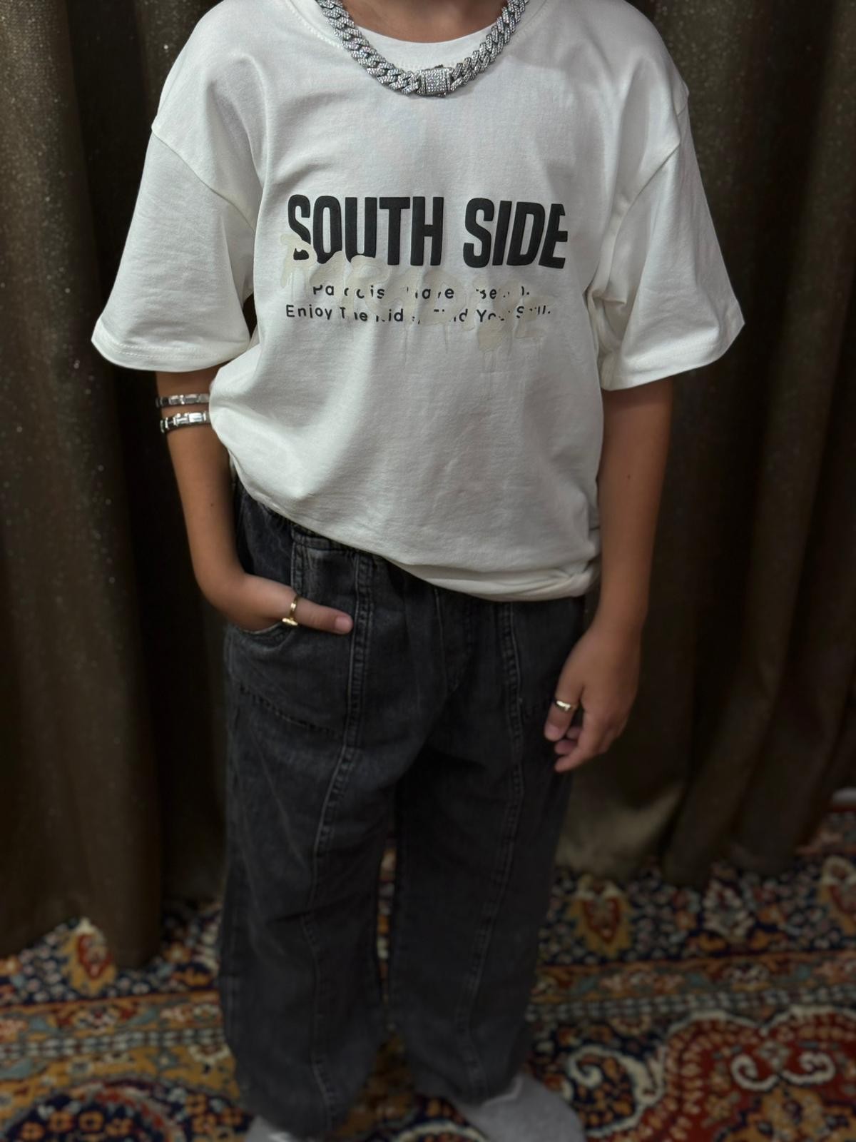Beyaz Yazılı Tshirt