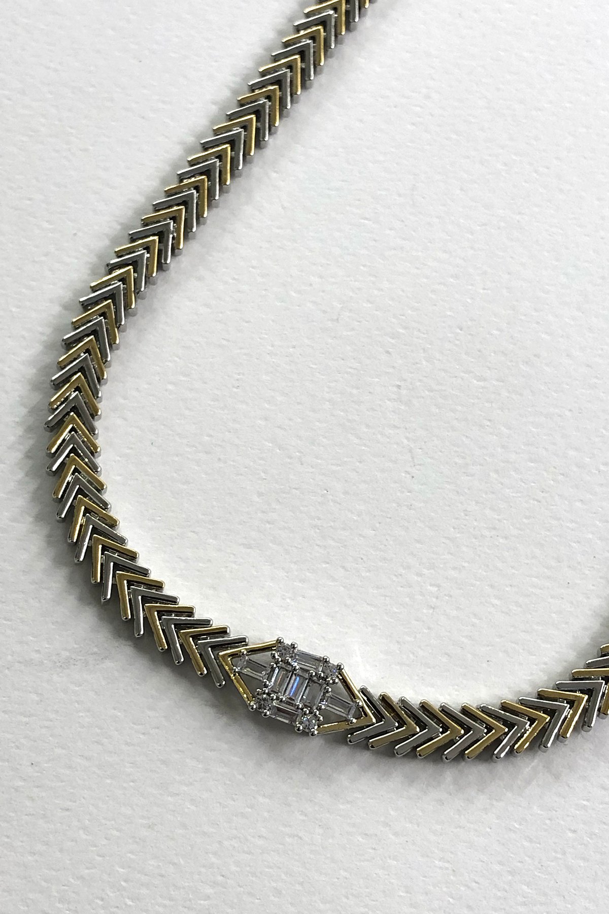 Silver Gold Detaylı Taşlı Xp Kaplama Kolye