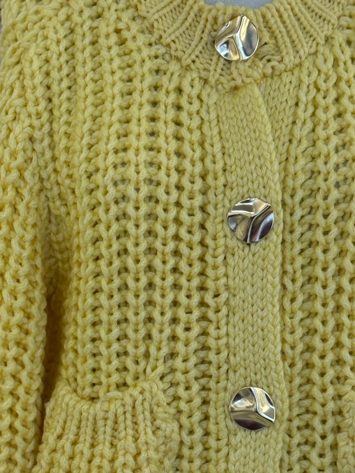 Düğmeli Sarı Kısa Hırka