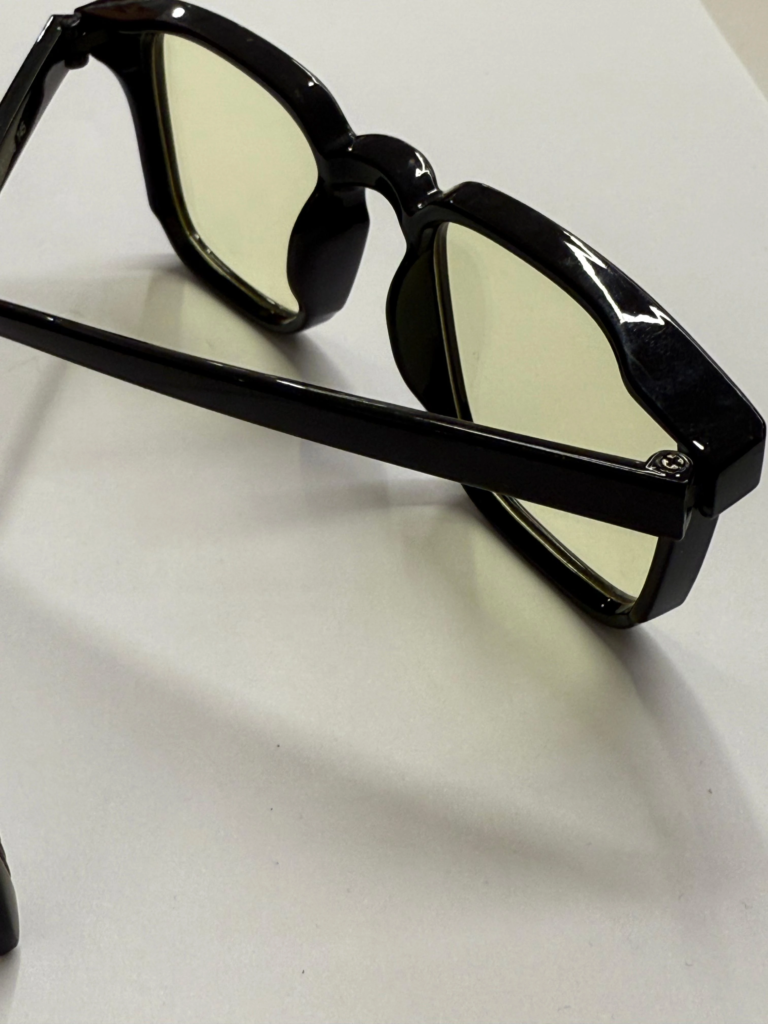 Şeffaf Camlı Gözlük