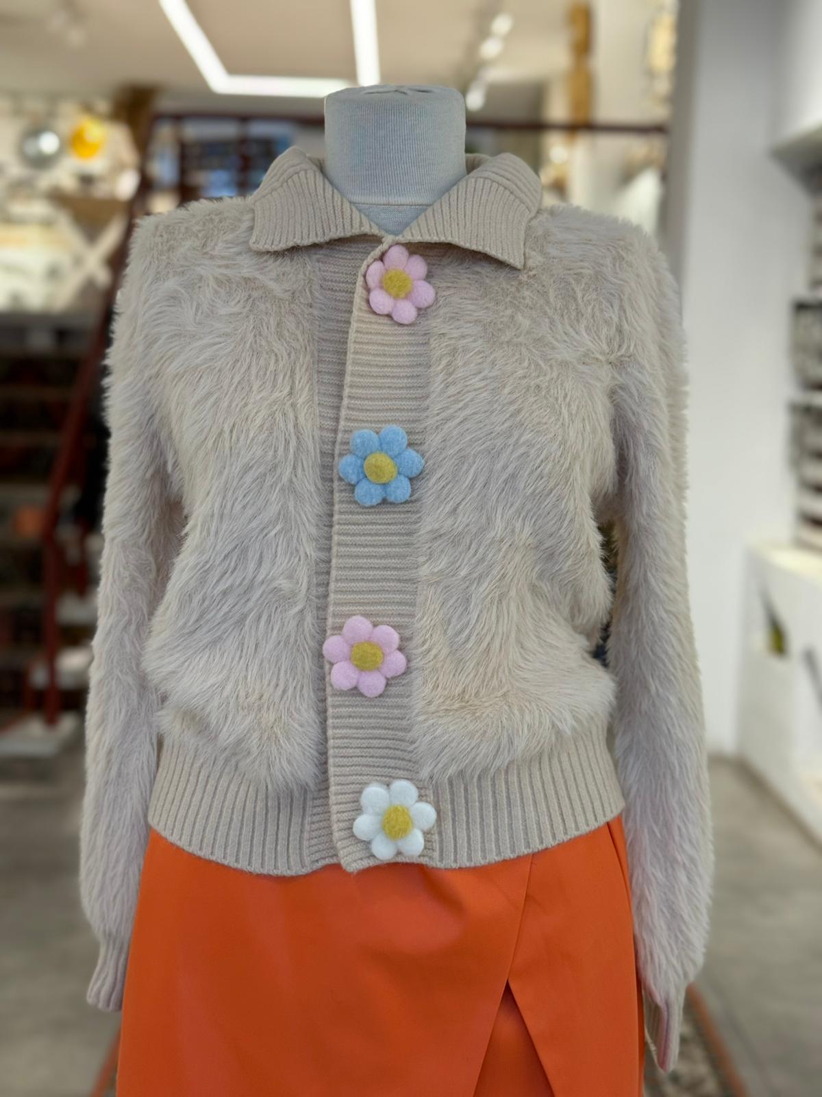 Papatya Düğme Detaylı Hırka 