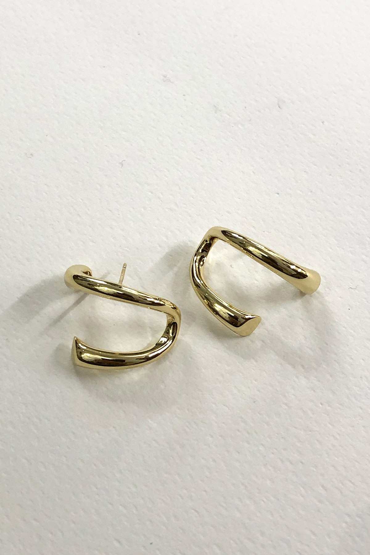 Asimetrik Model Gold Küpe