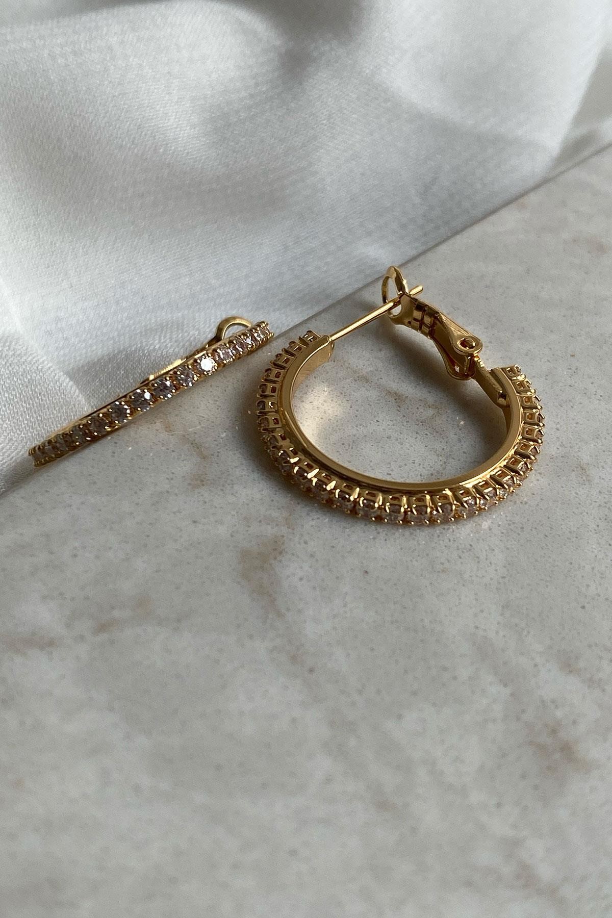 Zirkon Taş Gold Detaylı Mini Halka Küpe