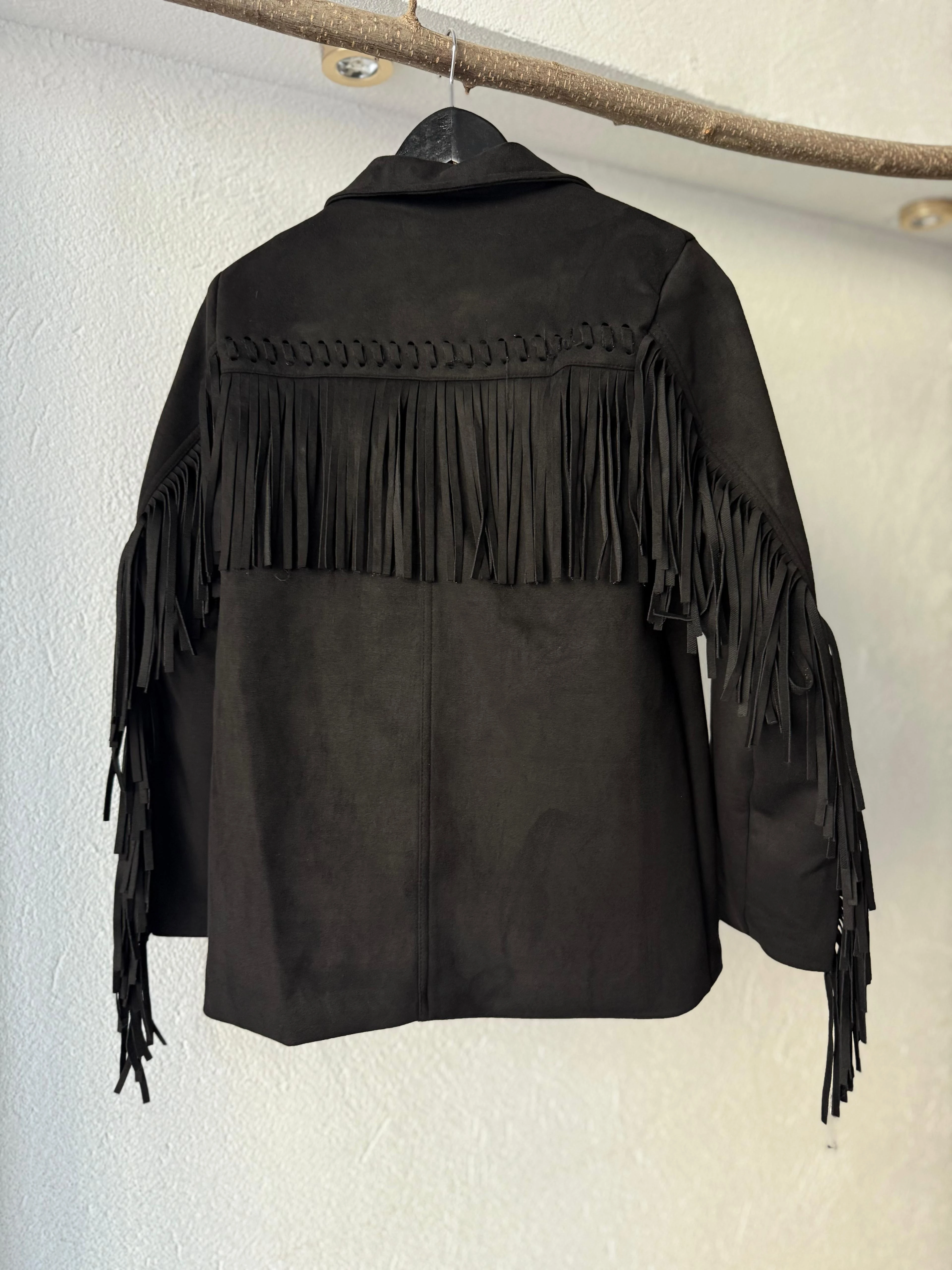 Siyah Püsküllü Ceket