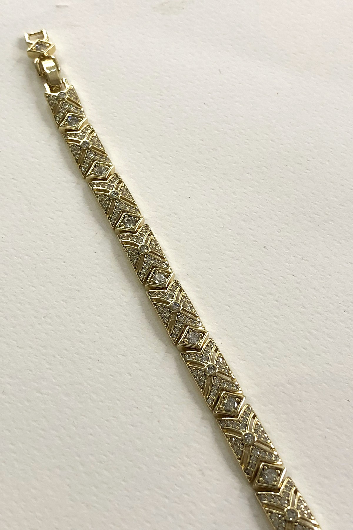 Taşlı Gold Detaylı Xp Kaplama Bileklik