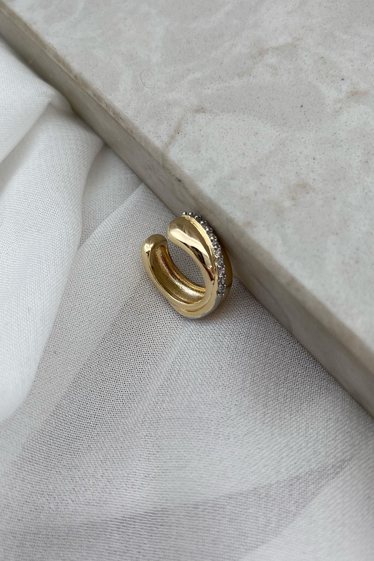 Taş Gold Detaylı Kıkırdak Küpe