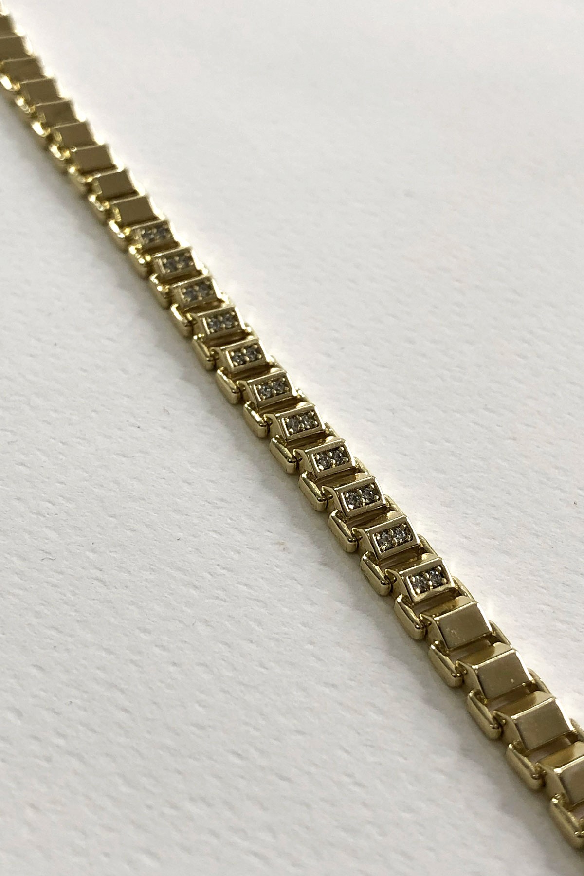Kare Sıralı Model Gold Xp Kaplama Bileklik