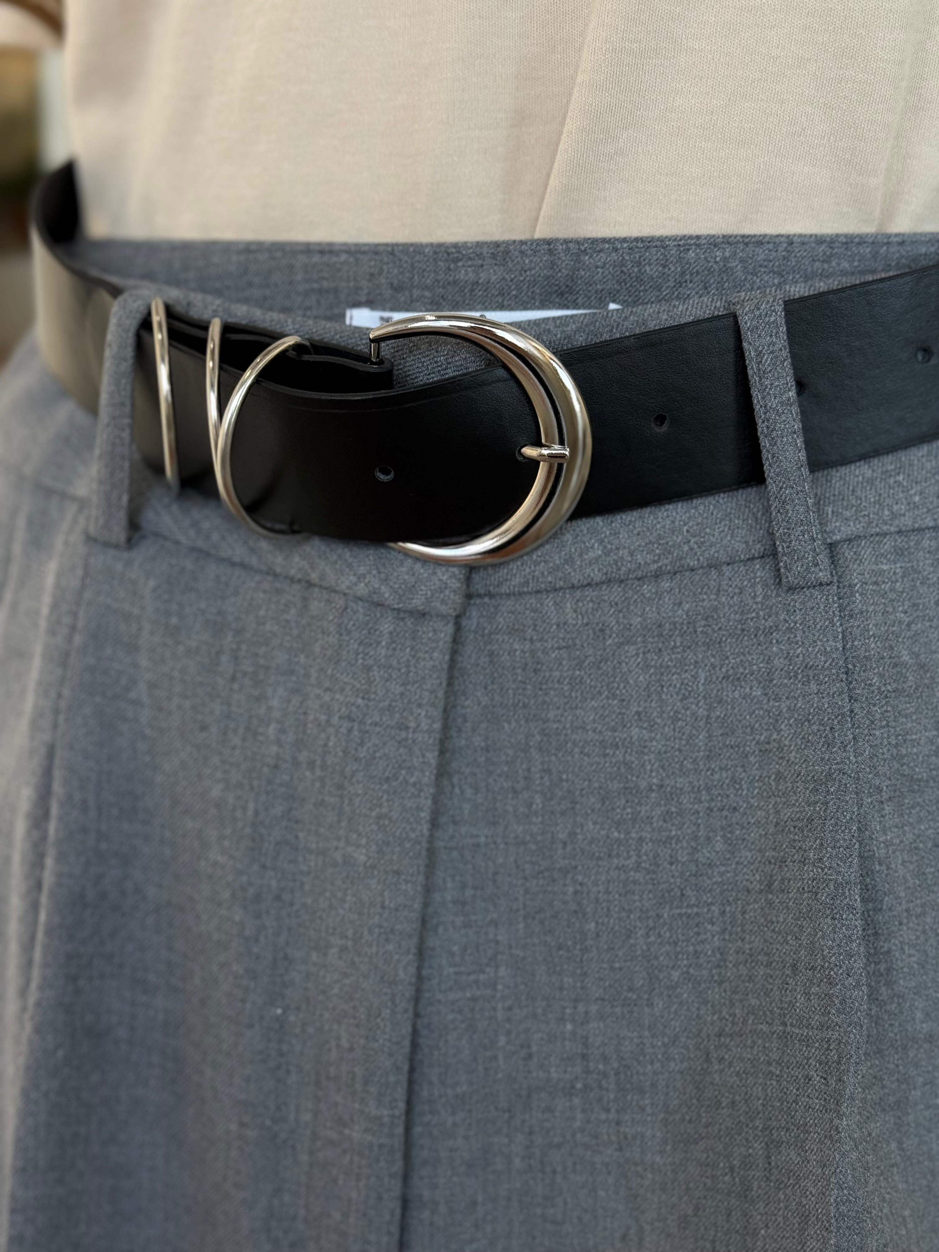 Kemer Detaylı Boru Paça Gri Pantolon 