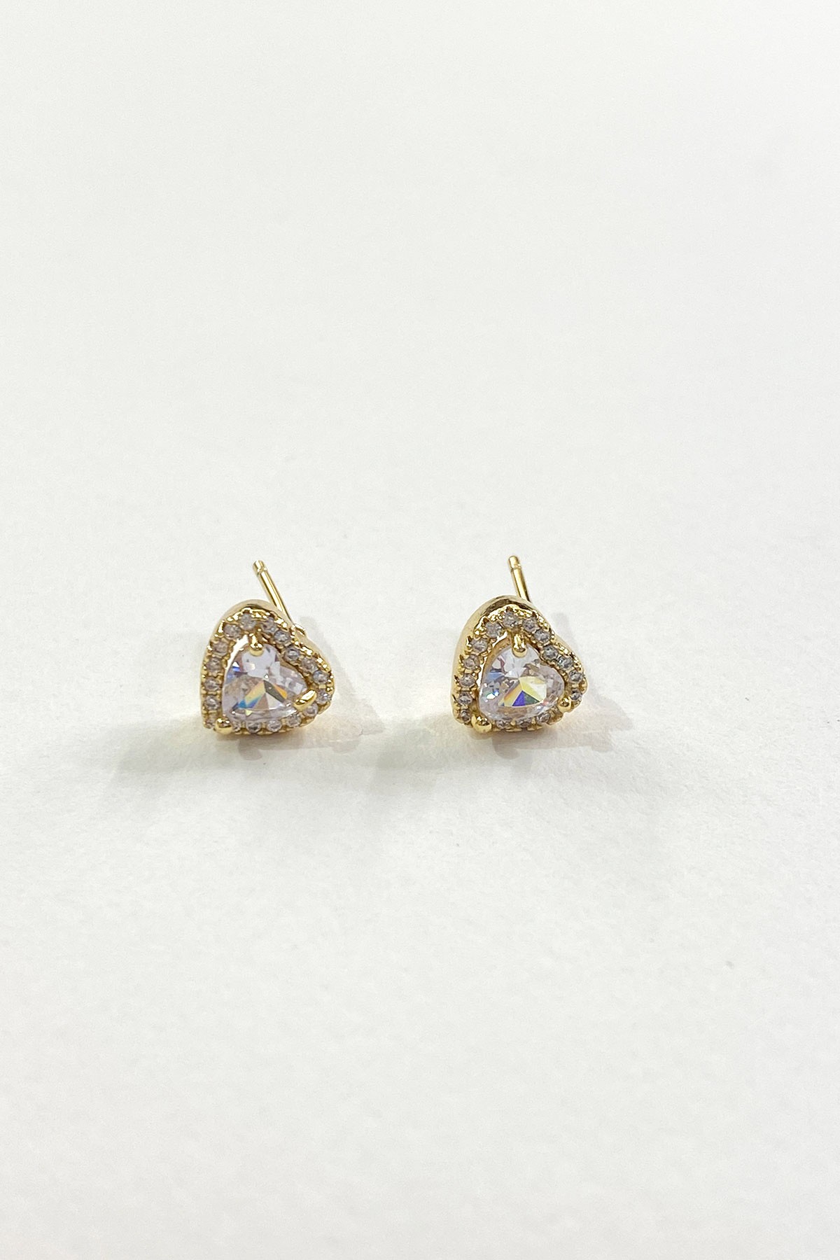 Kalp Model Gold Detaylı Zirkon Taş Küpe