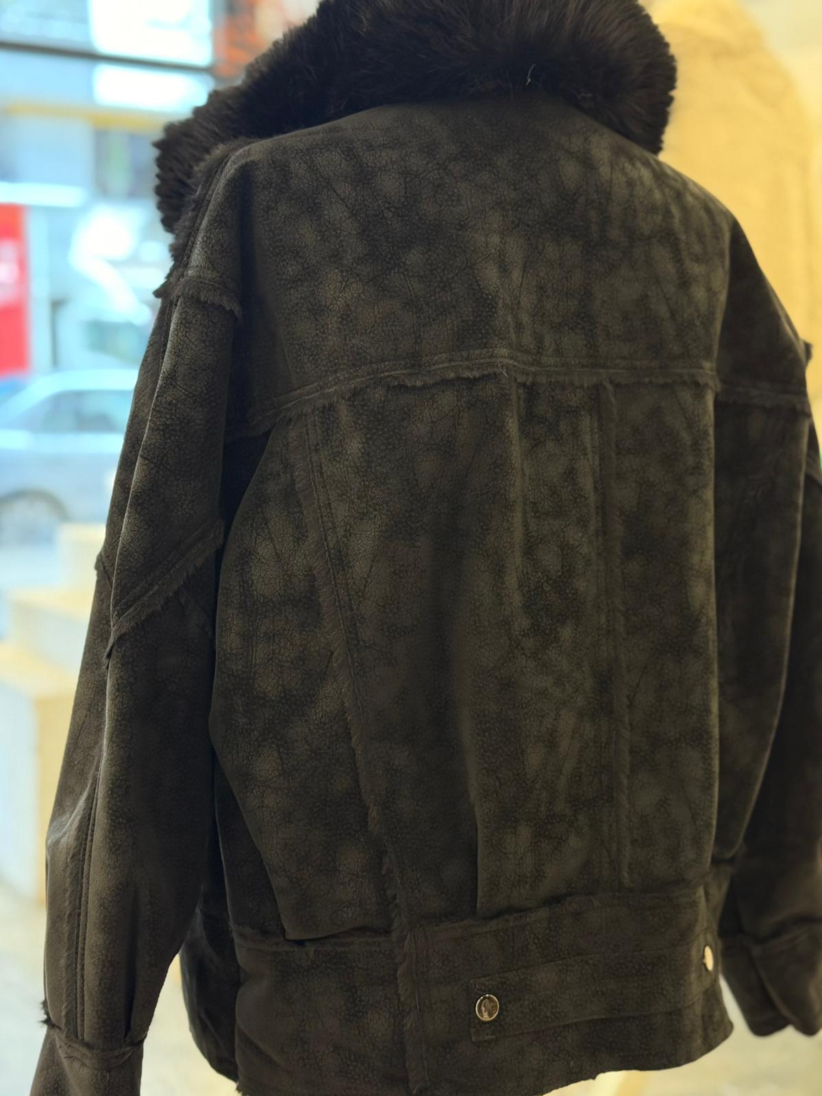 Kürklü Kısa Siyah Mont