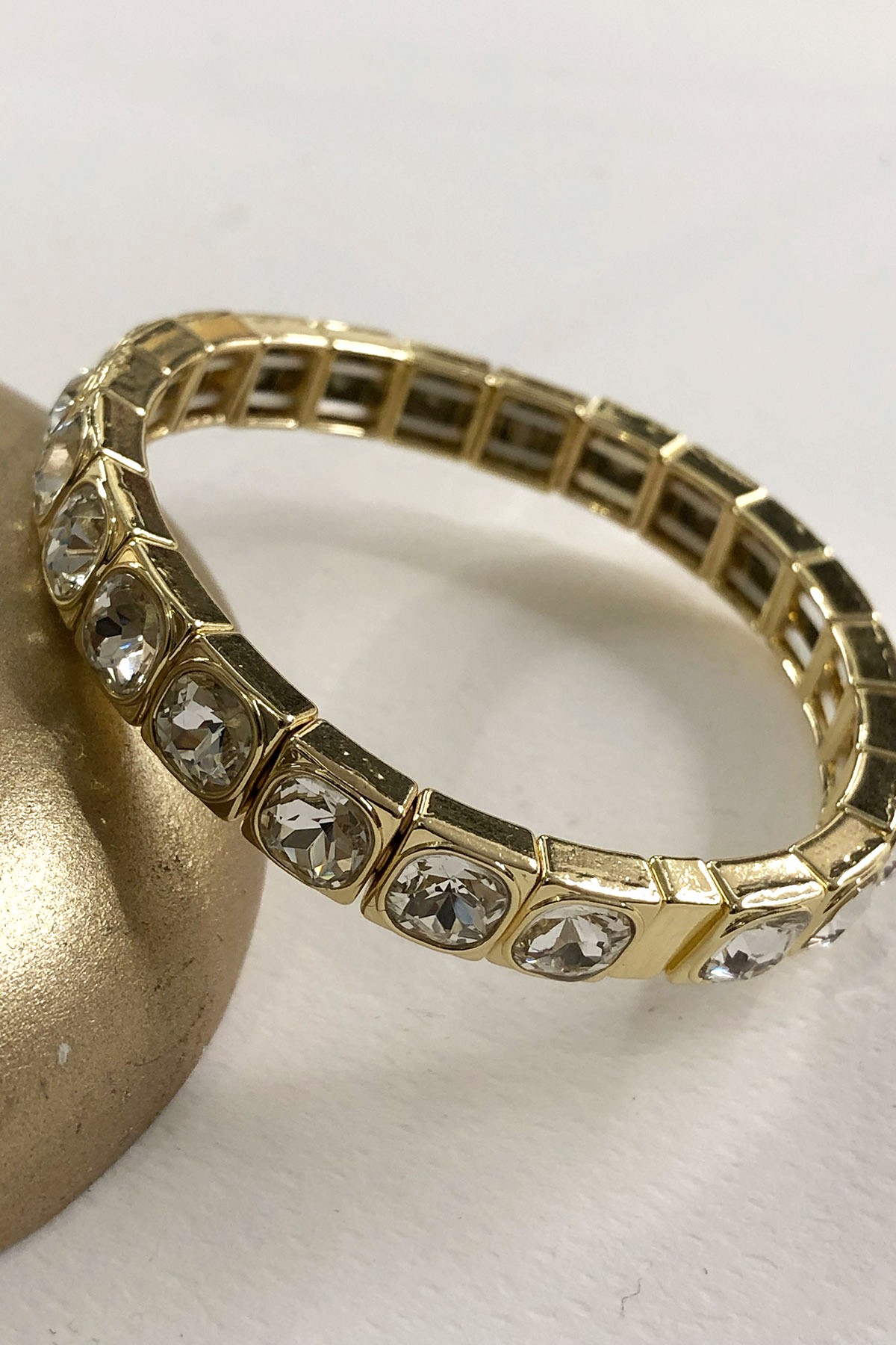 Gri Taşlı Gold Detaylı Lastikli Bileklik
