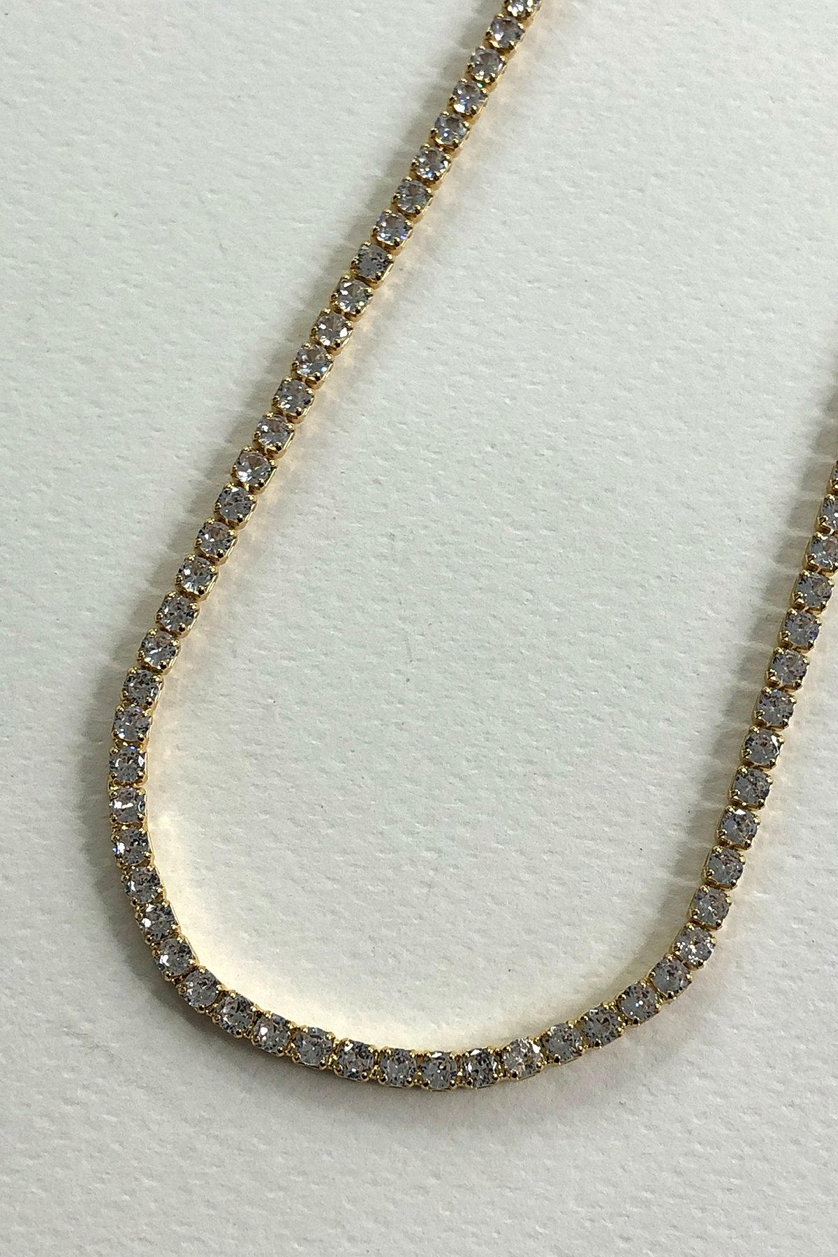 Su Yolu Model Gold Detaylı Zirkon Taş Kolye