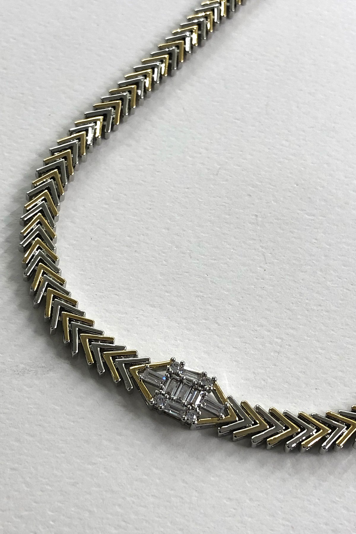 Silver Gold Detaylı Taşlı Xp Kaplama Kolye