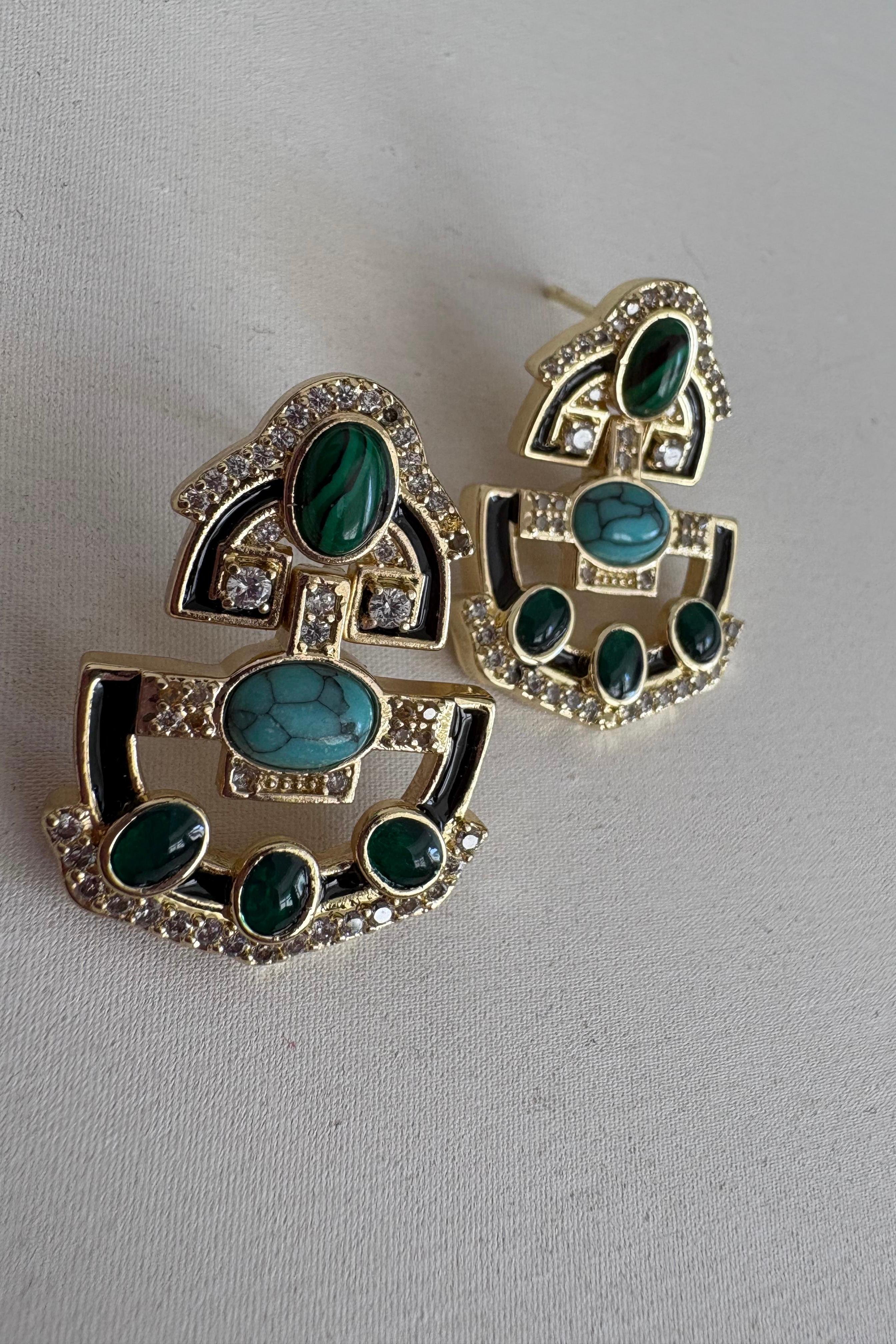 Yeşil Ve Mavi Taşlı Küpe
