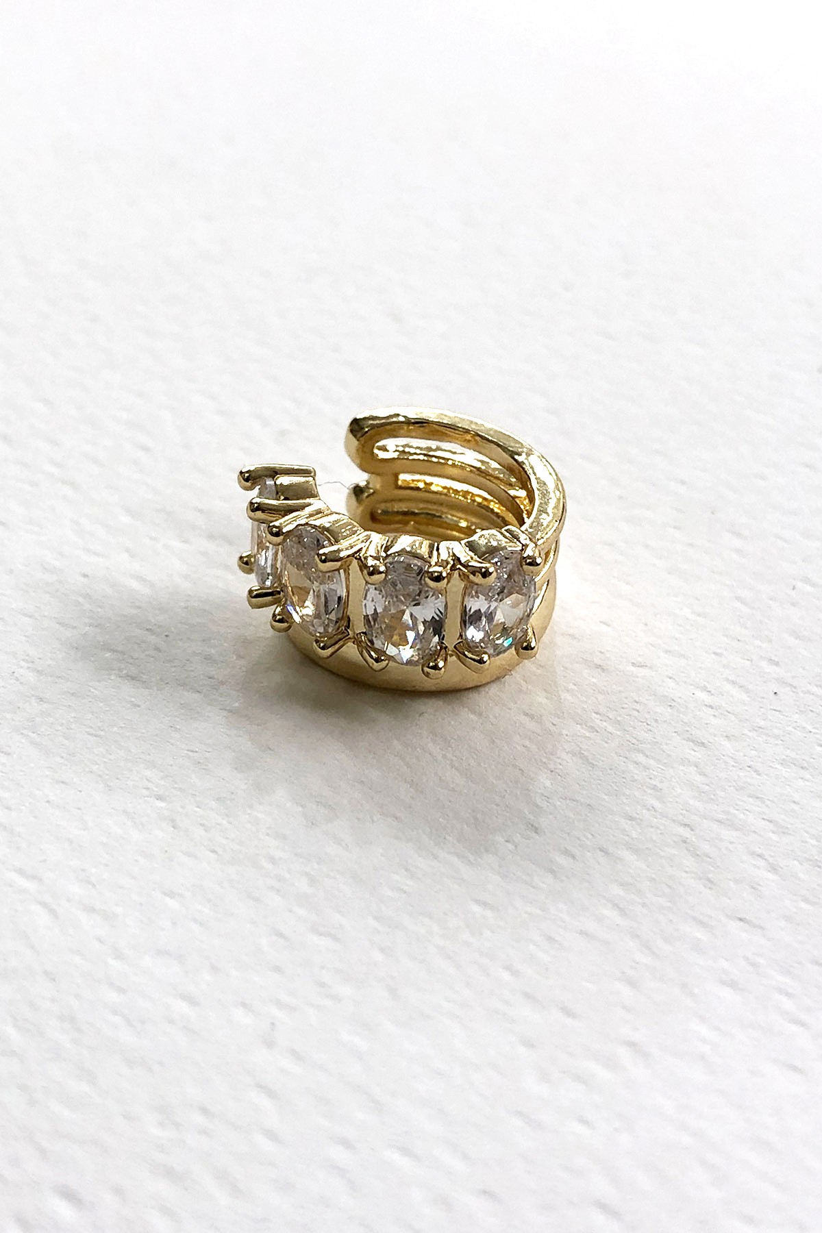 Taşlı Gold Model Kıkırdak Küpe