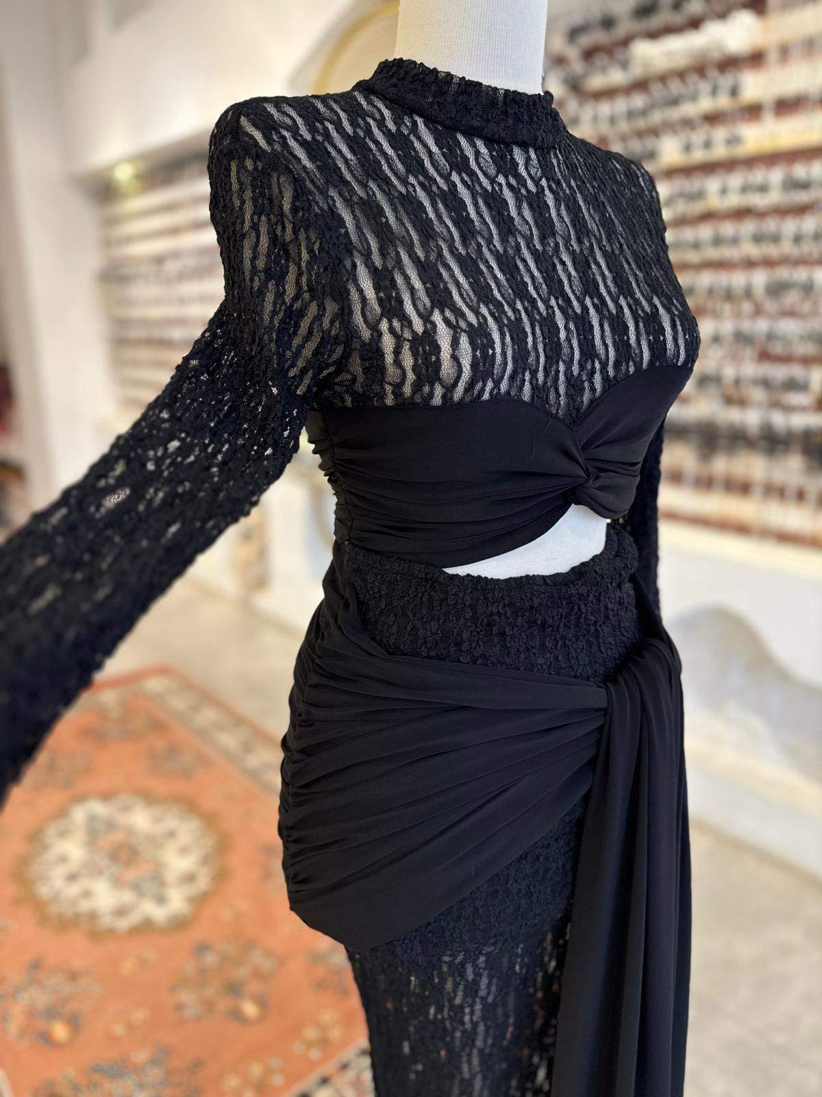 Bağlamalı Etekli Siyah Takım