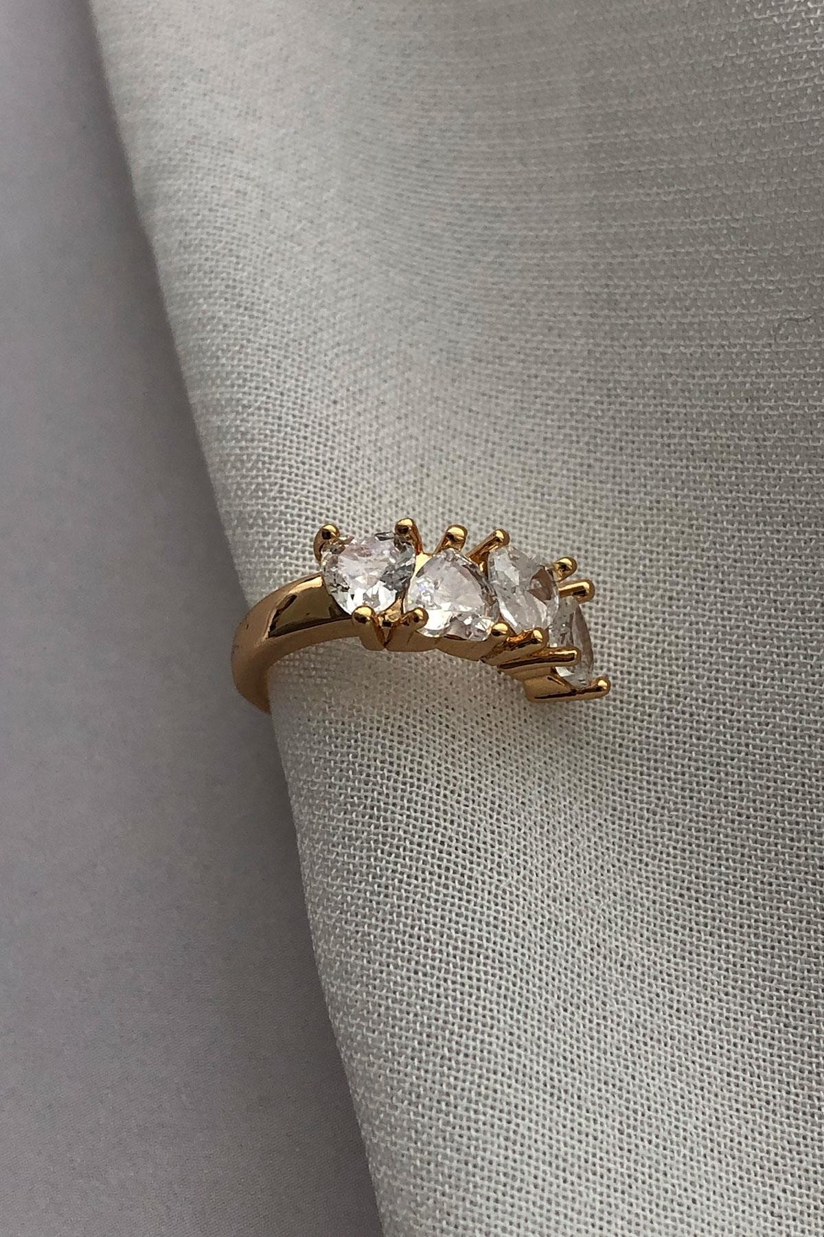 Kalpli Taş Model Gold Detaylı Kıkırdak Küpe