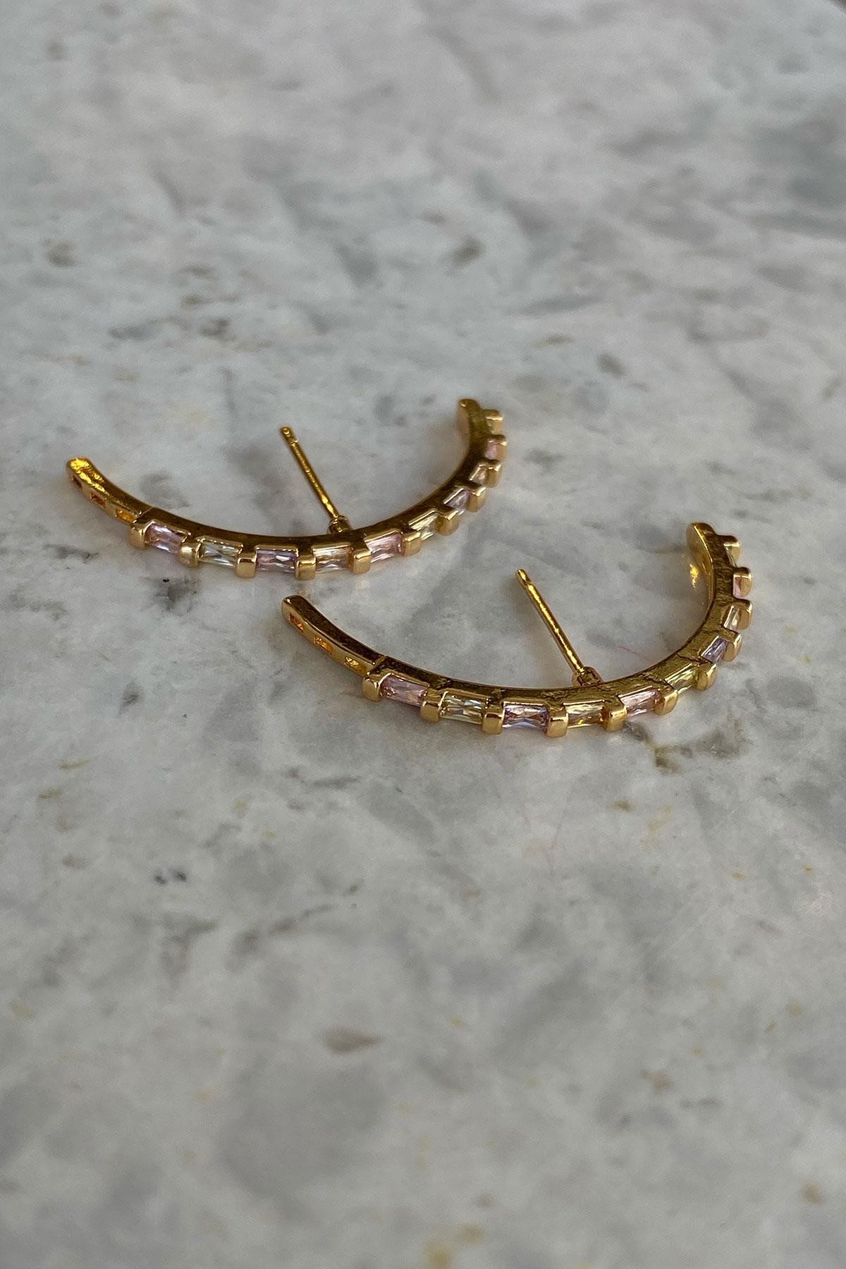 Dikdörtgen Taşlı Gold Detaylı Zirkon Küpe