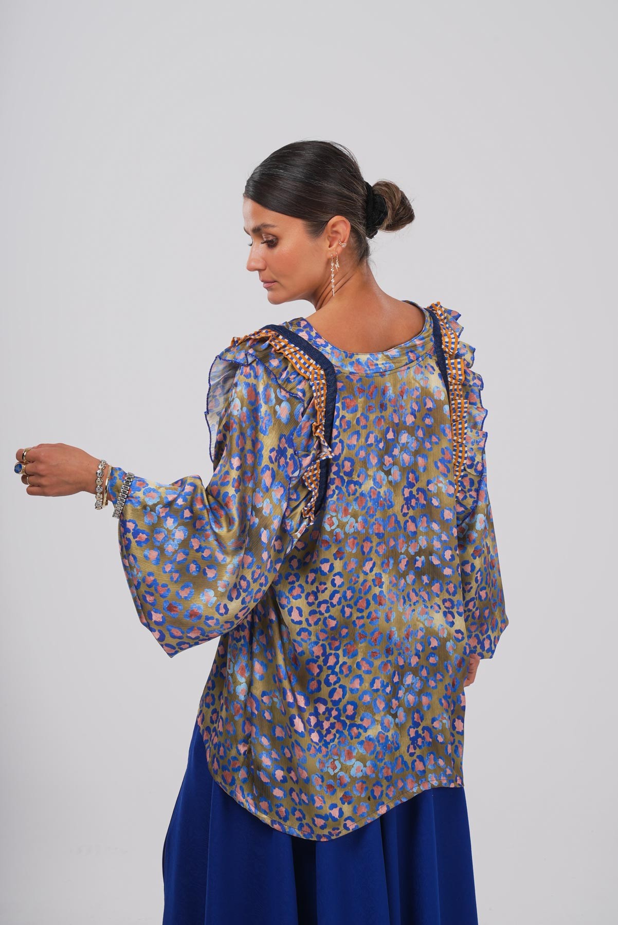 Sanat Esintisi | Fırfır Detaylı Oversize Gömlek