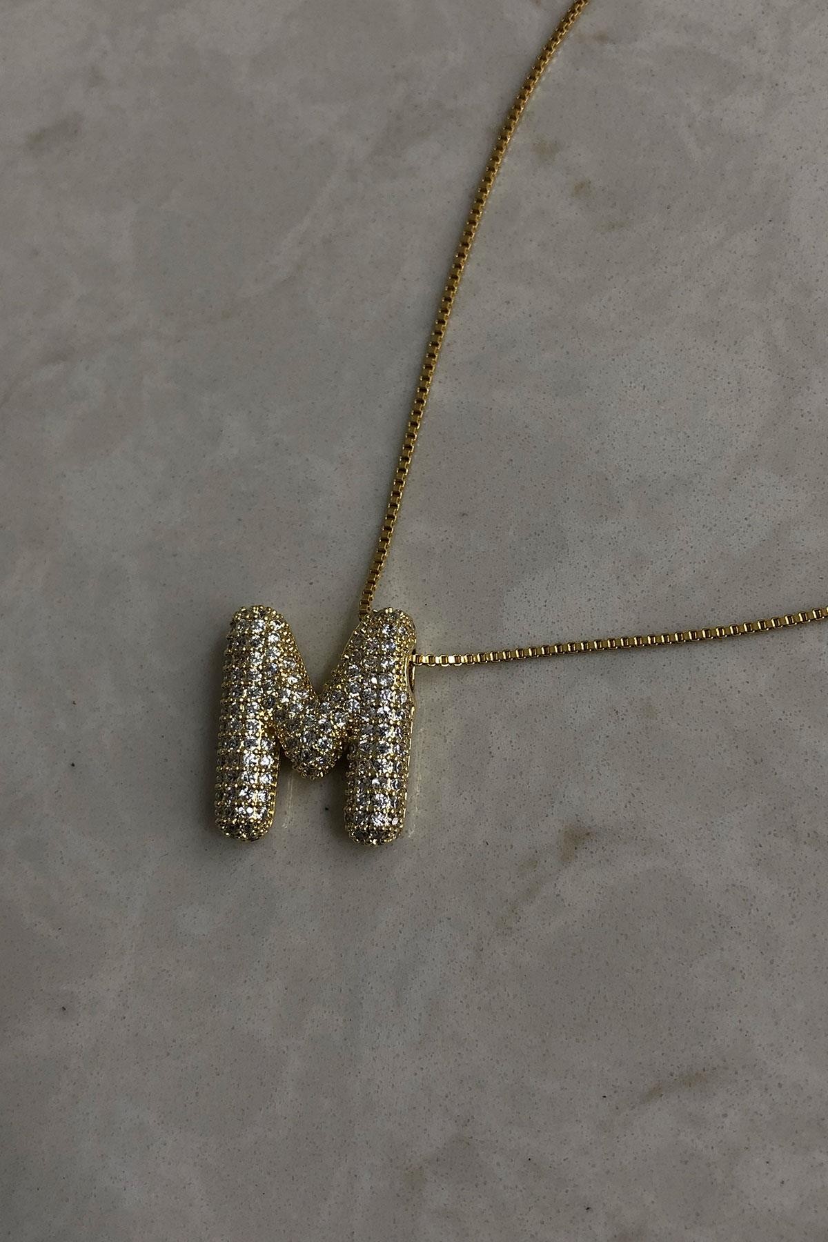 Zirkon Taş Model Gold Detaylı M Harf Çelik Kolye