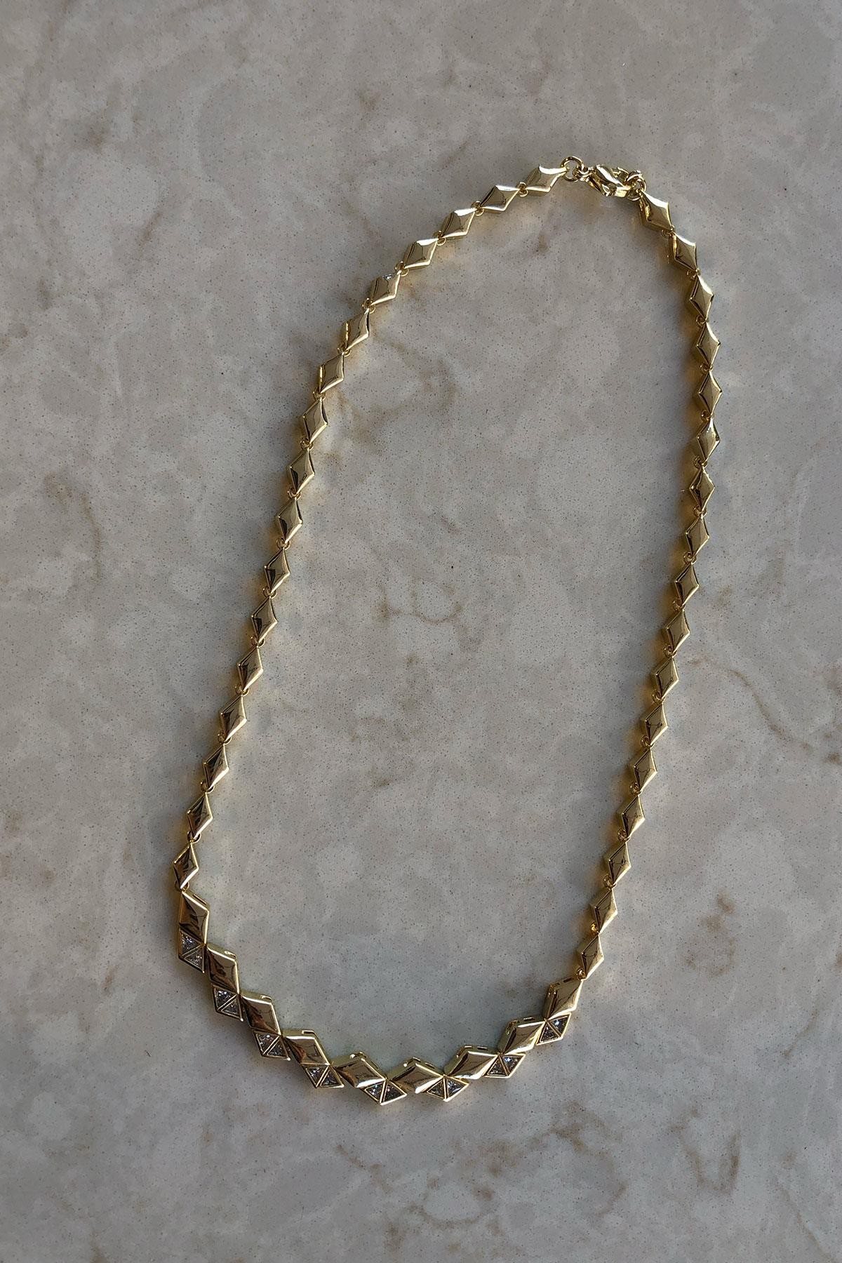 Taş Gold Detaylı Kaplama Kolye