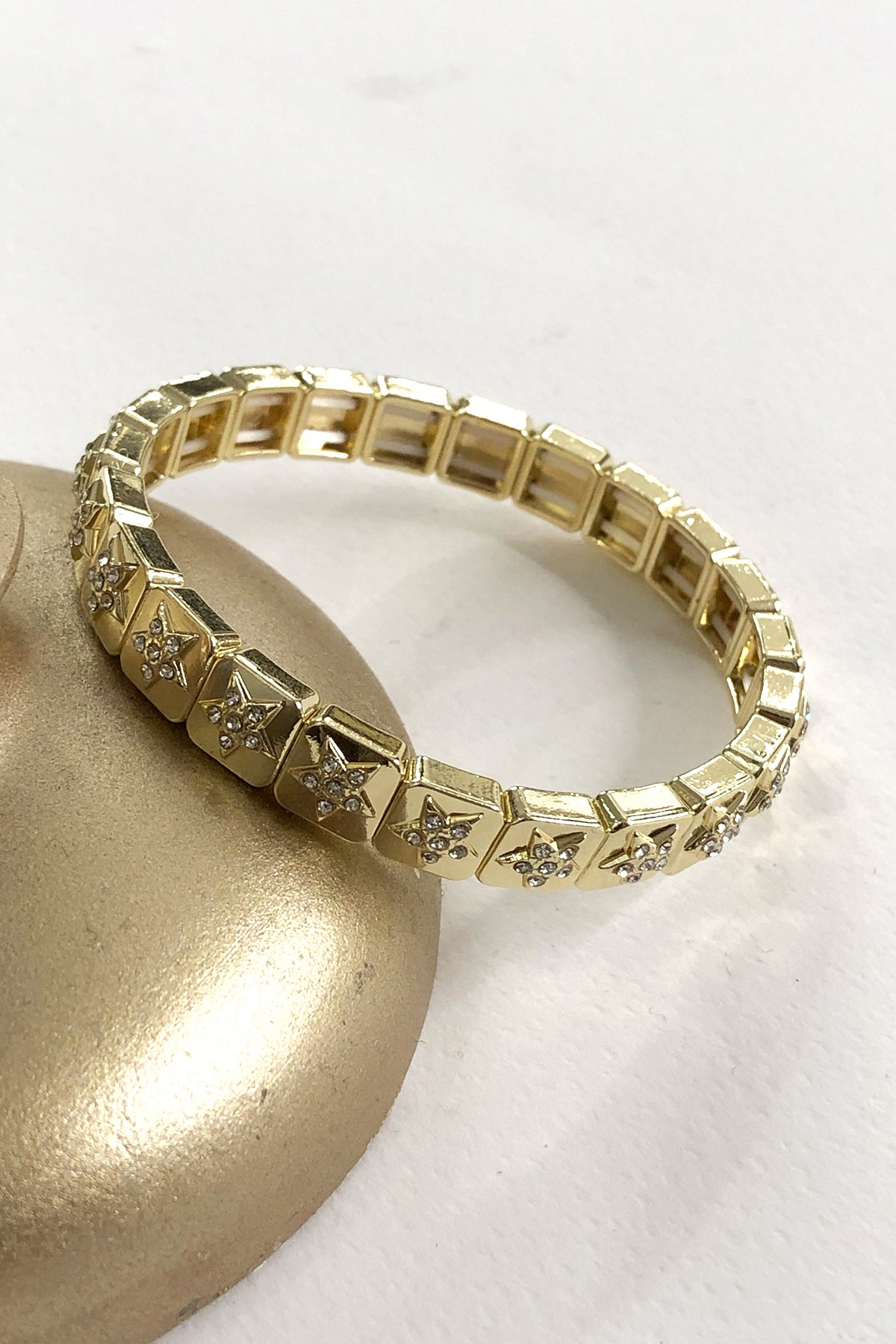 Yıldız Taşlı Model Gold Detaylı Bileklik