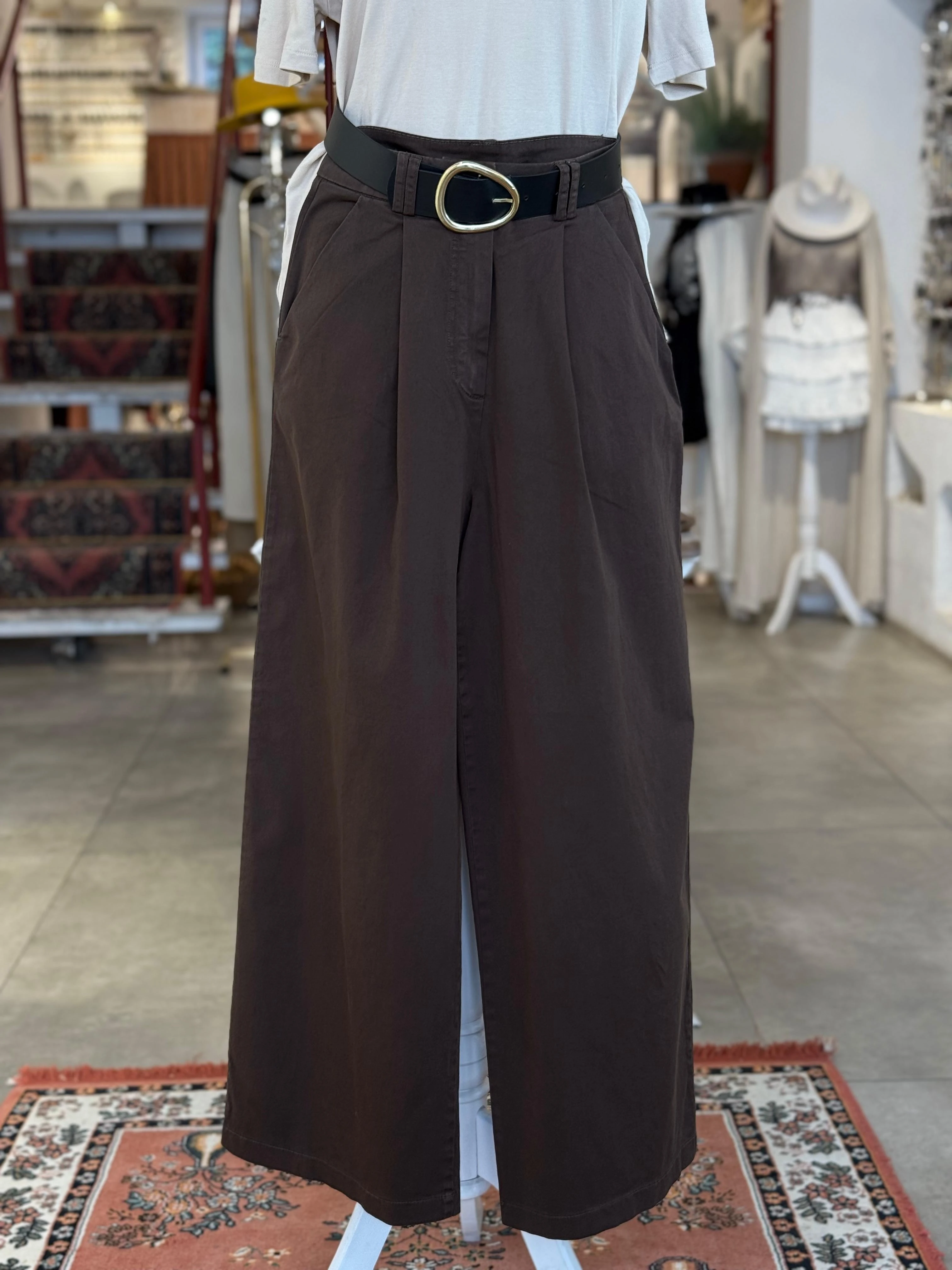 Bol Paça Kahve Rengi Keten Pantolon