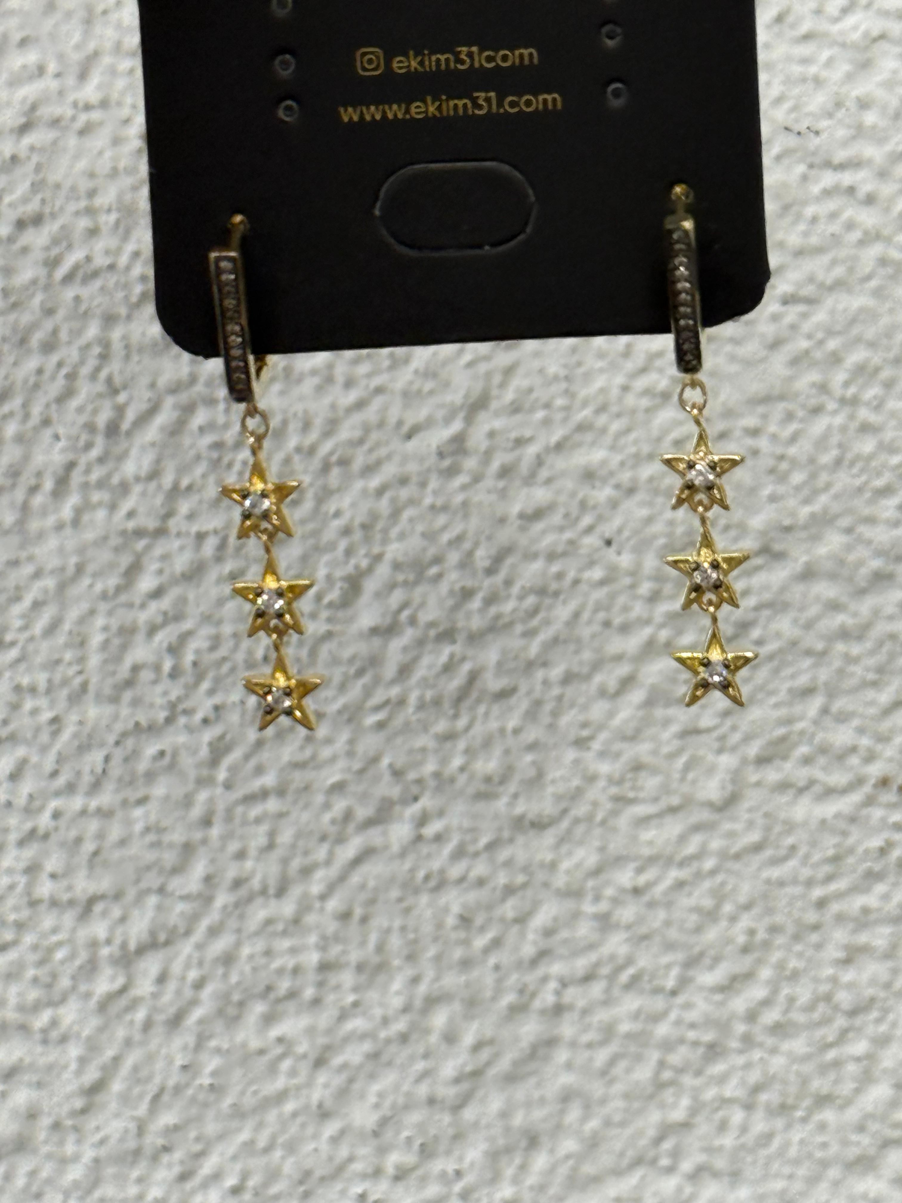 Gold Yıldız Sıralı Sallantılı Küpe
