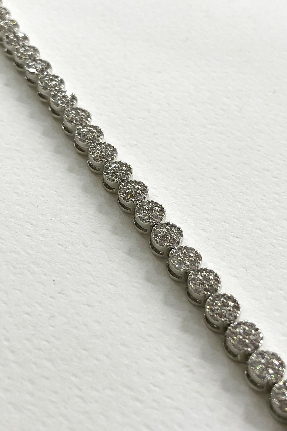 Yuvarlak Taşlı Model Silver Detaylı Xp Kaplama Bileklik