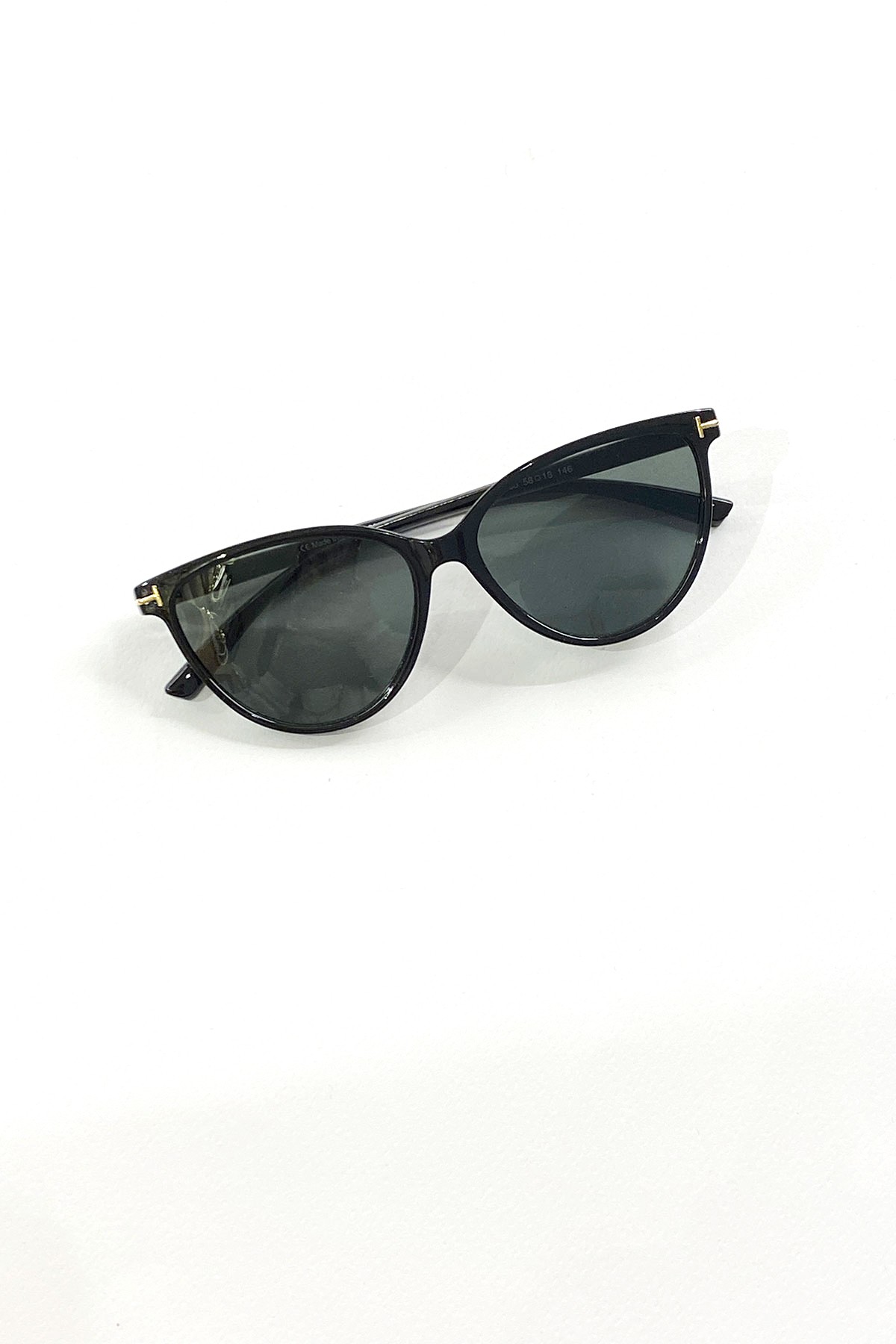 Siyah Model Siyah Cam Minimal Gold Detaylı Gözlük