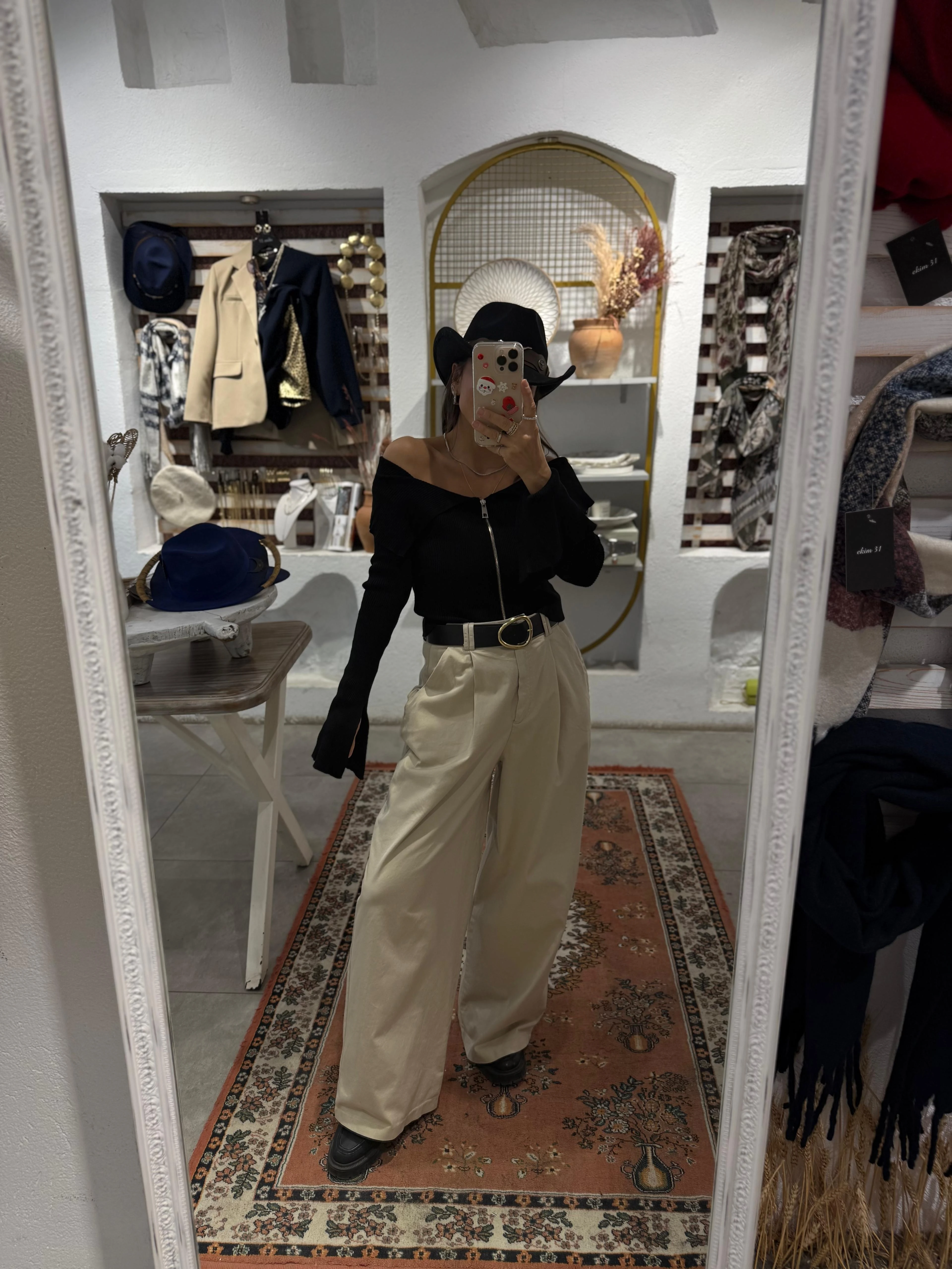 Fermuarlı Madonna Yaka Triko Hırka