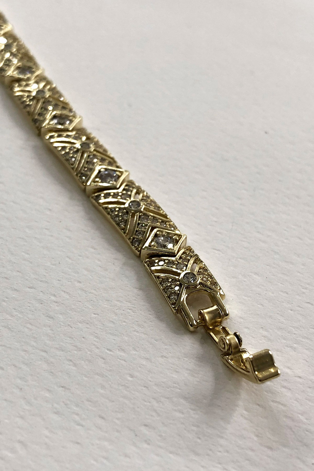 Taşlı Gold Detaylı Xp Kaplama Bileklik