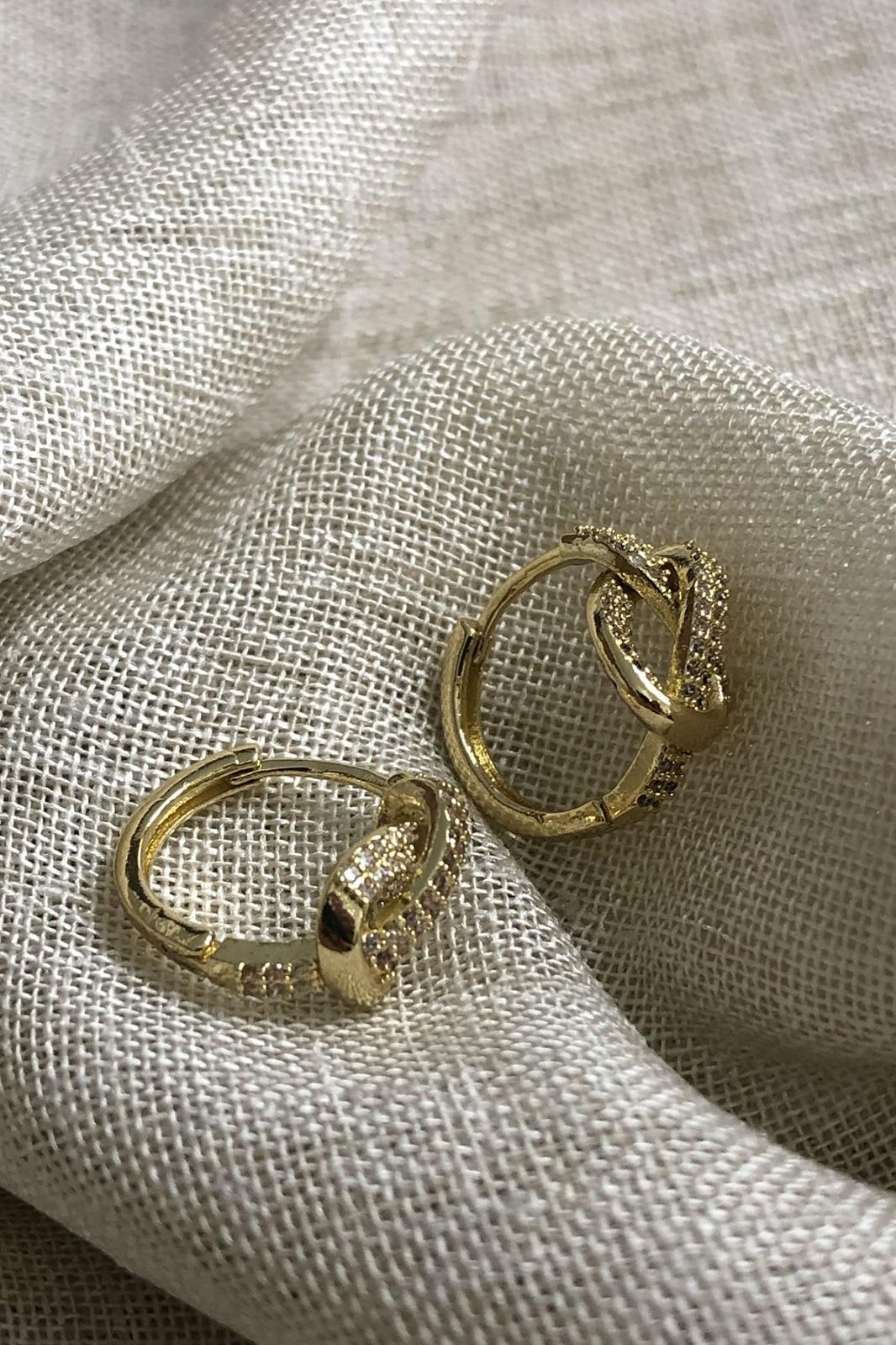 Düğüm Model Zirkon Taş Gold Küpe