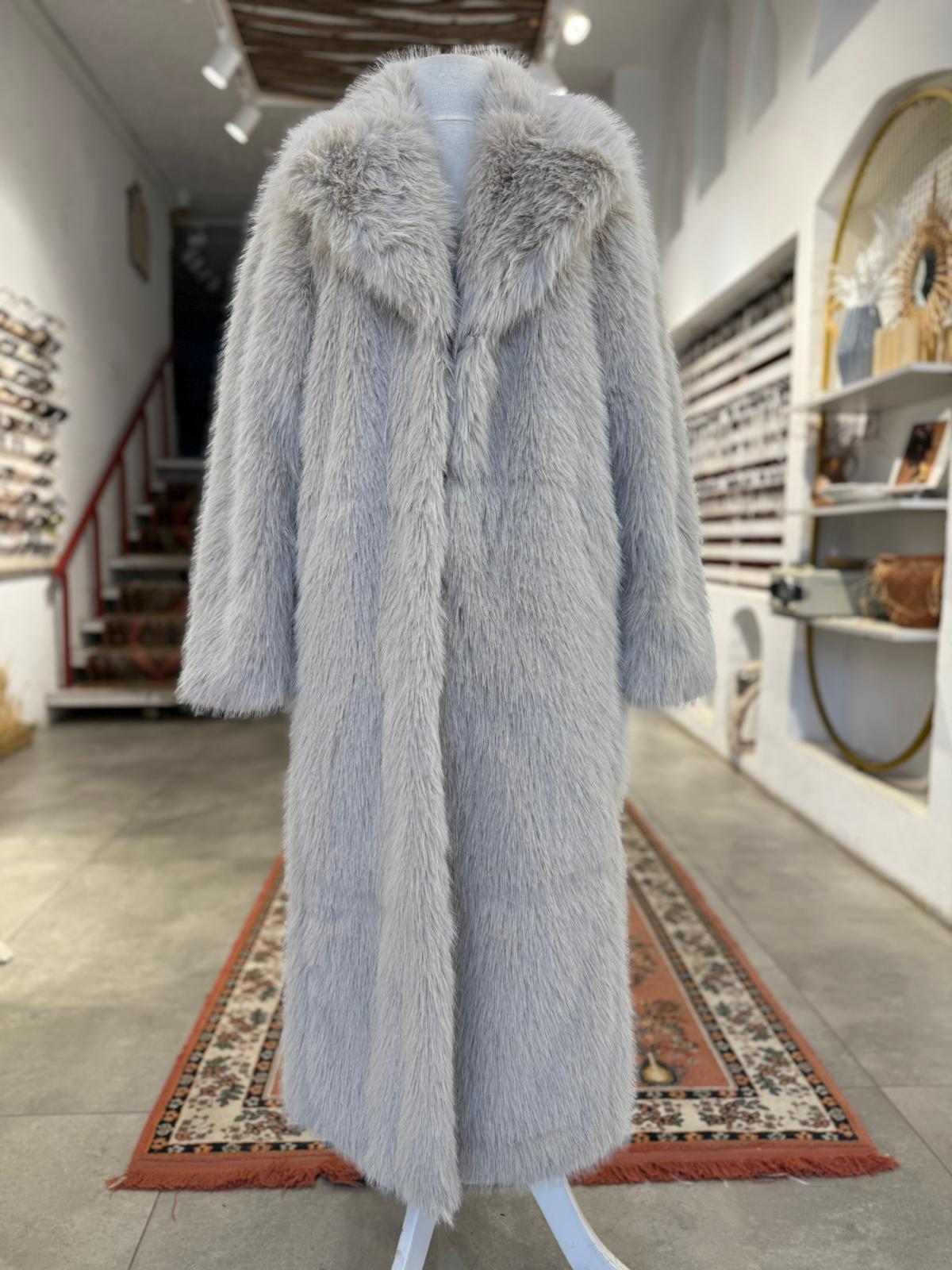 Uzun Taş Rengi Peluş Kürk