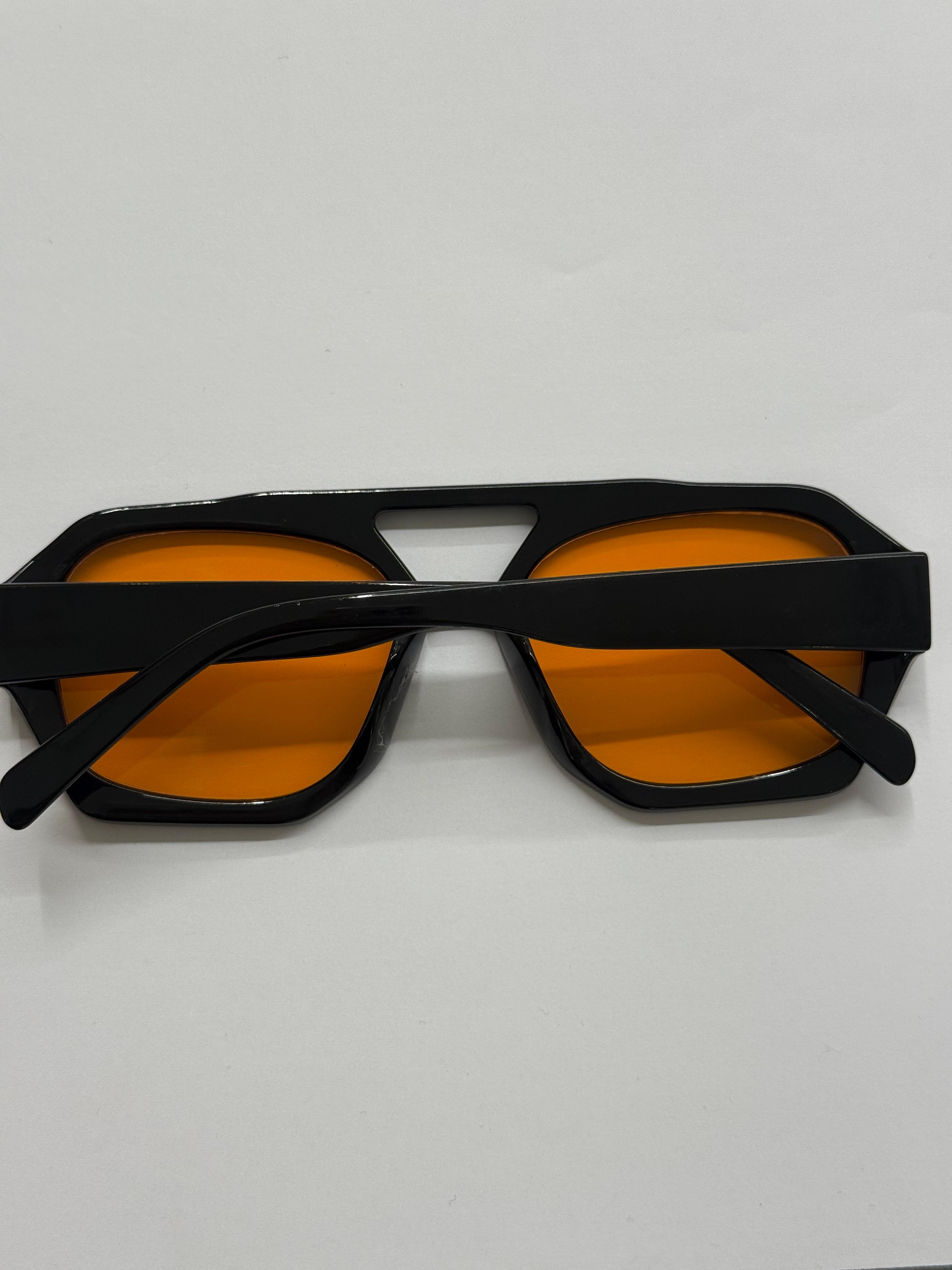 Büyük Camlı Geometrik Gözlük