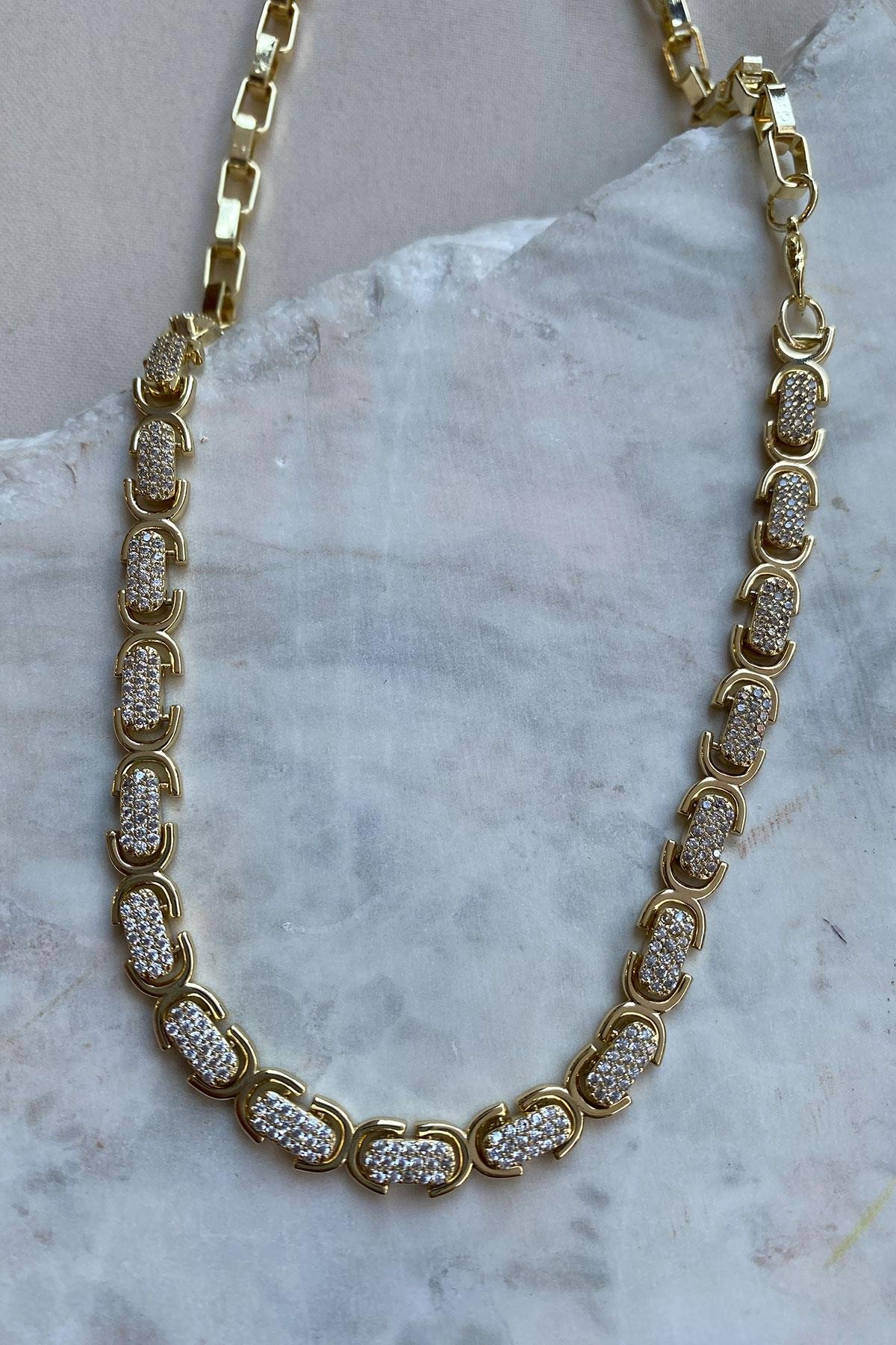 Gümüş Zirkon Taş Oval Model Gold Zincir Detaylı Kaplama Kolye