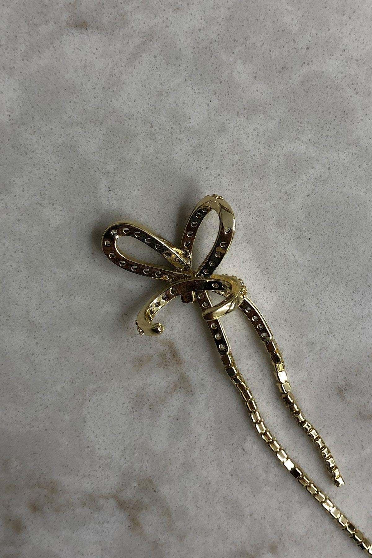 Taşlı Kurdele Model Gold Detaylı Zirkon Kıkırdak Küpe