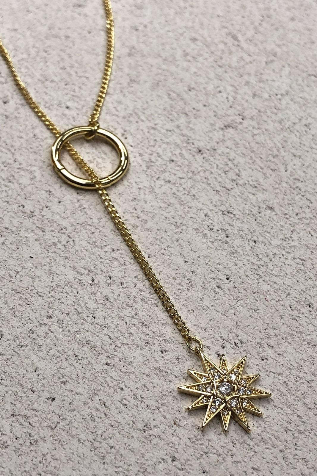 Kutup Yıldız Model İçten Geçirmeli Detay Zirkon Taş Gold Kolye