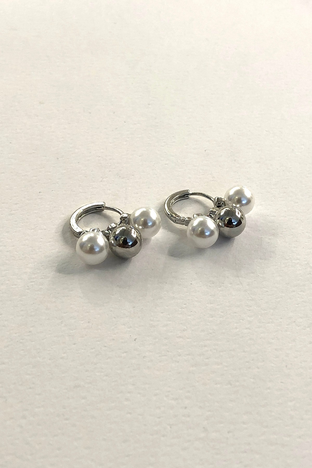 İnci Silver Model Küpe