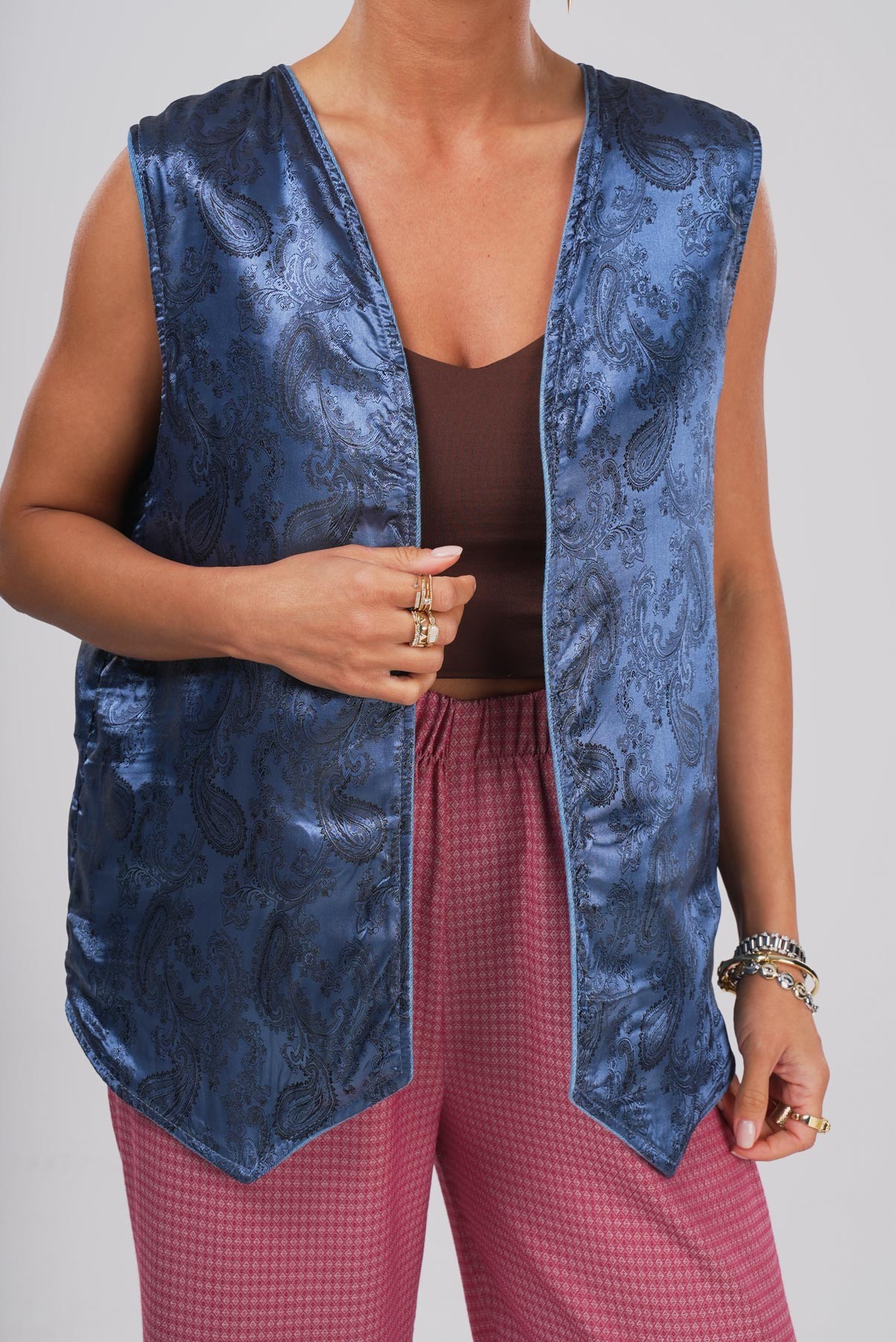 Gizli Mavi | Jean Model Lacivert Desenli Astar Detaylı Yelek