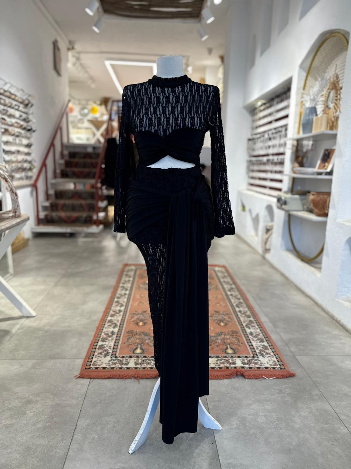 Bağlamalı Etekli Siyah Takım